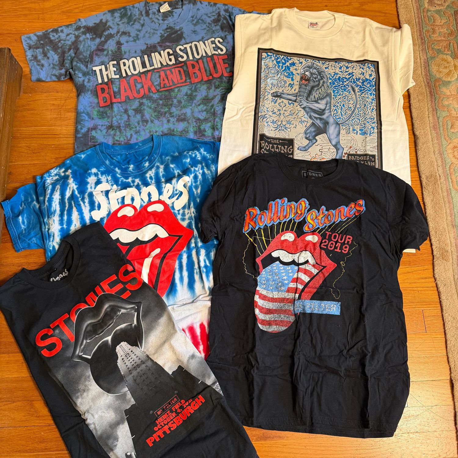 The Rolling Stones t-shirts, group of 5, nice condition, size L