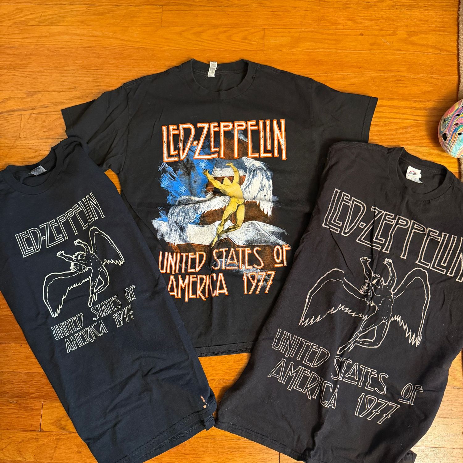 Group of 3 Led Zeppelin t-shirts, nice condition, size M
