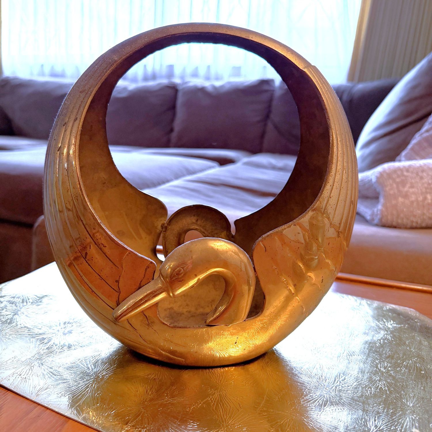 Brass swan round basket planter, 10"H