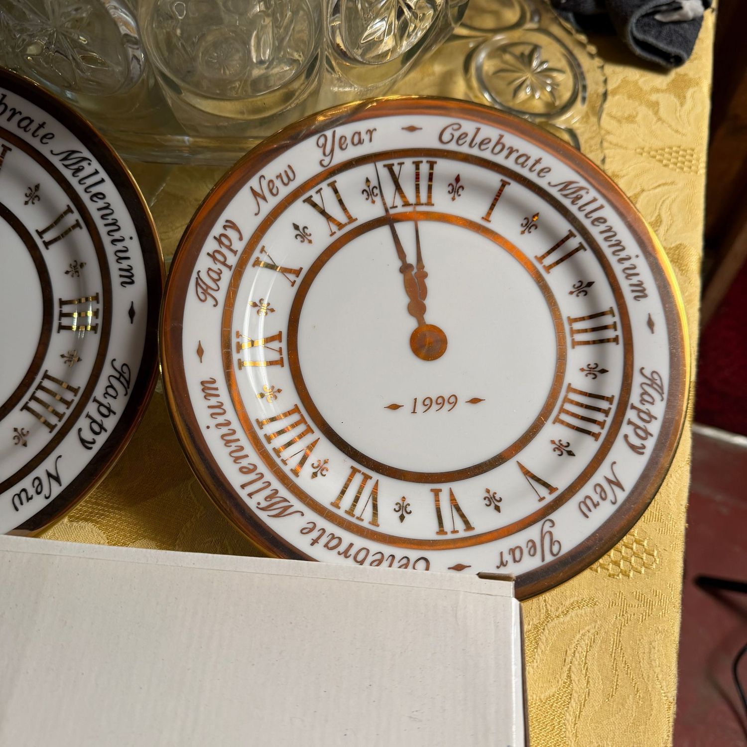 Vintage commemorative Millennium clock dessert plates, 6 in total, unused, 8"