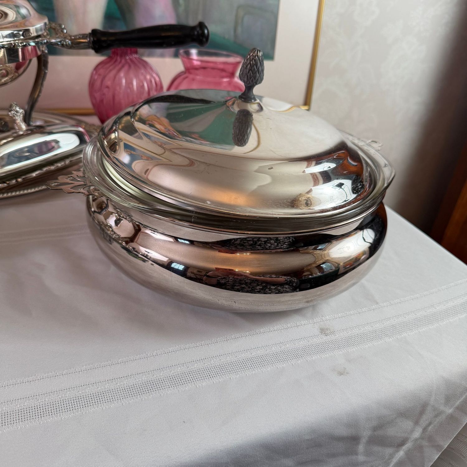 Silver-plated covered casserole with acorn finial on lid, Pyrex insert, 11"W