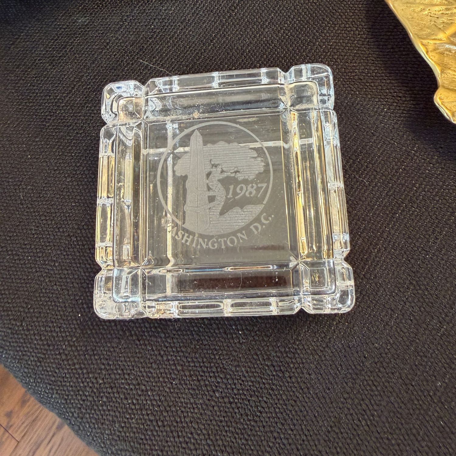 Crystal trinket box, etched Washington, DC, 3"