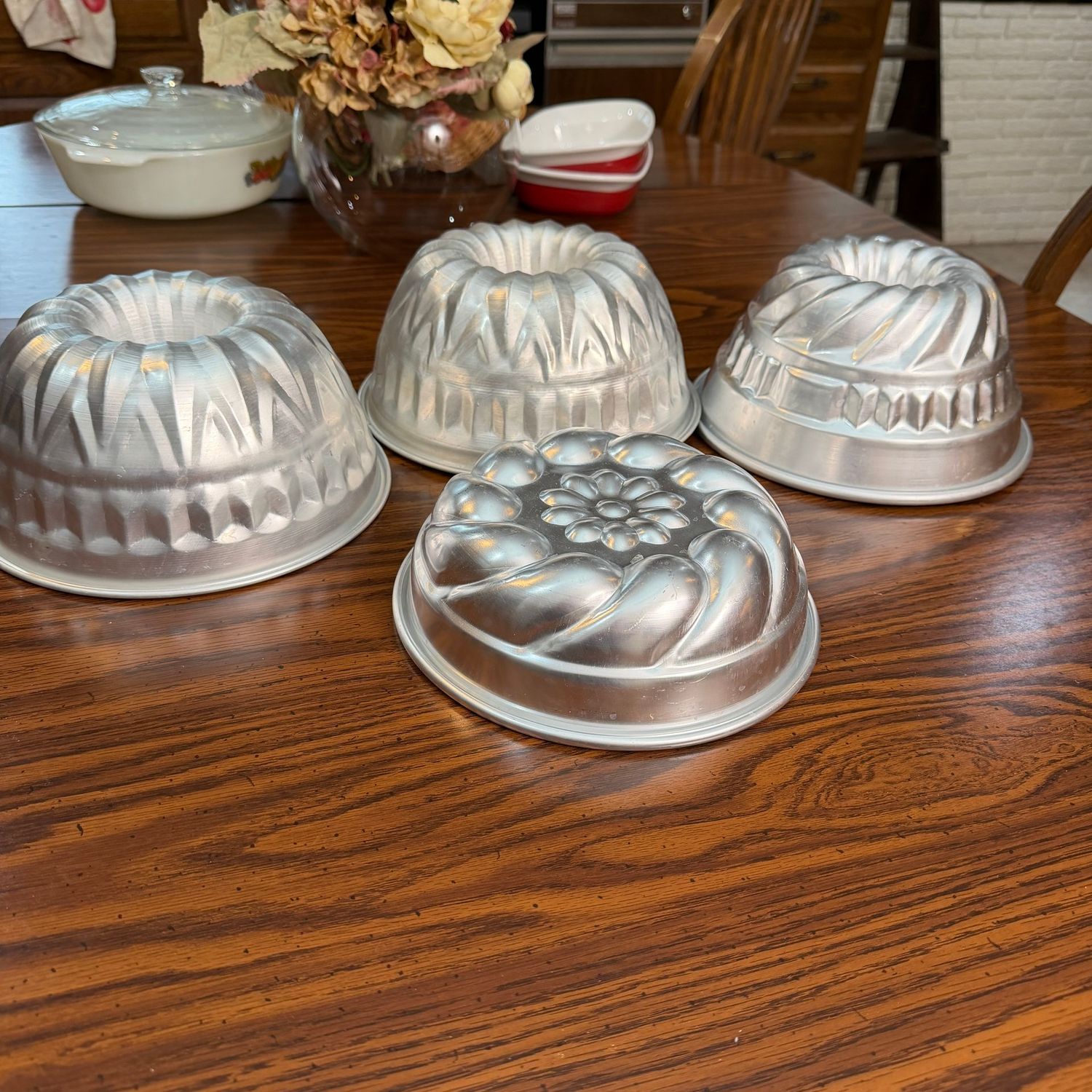 Vintage aluminum jello molds, the widest is 9 Vintage aluminum jello molds, the widest is 9"