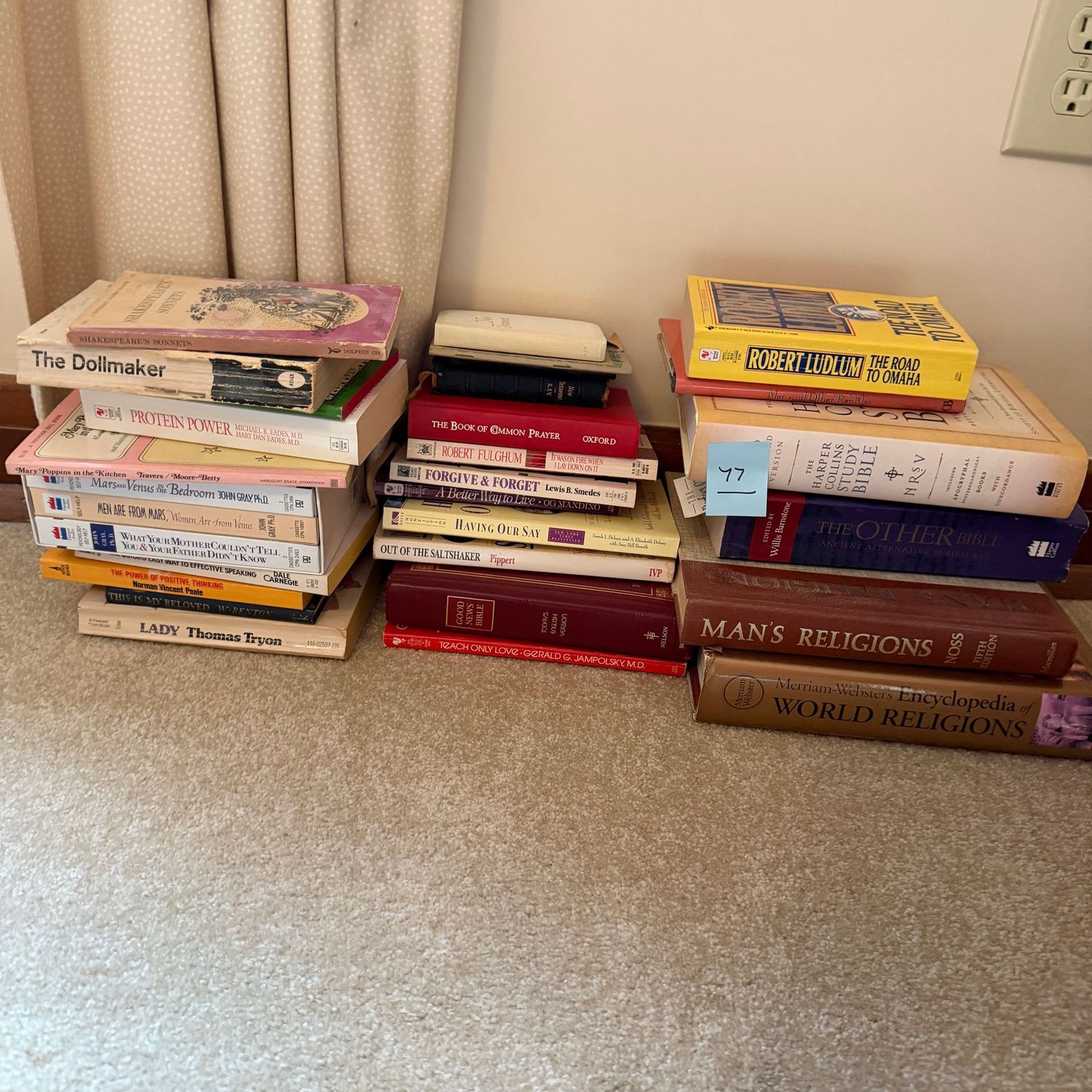 Book lot #77, including Book of Common Prayer, Harper Collins Study Bible Book lot #77, including Book of Common Prayer, Harper Collins Study Bible