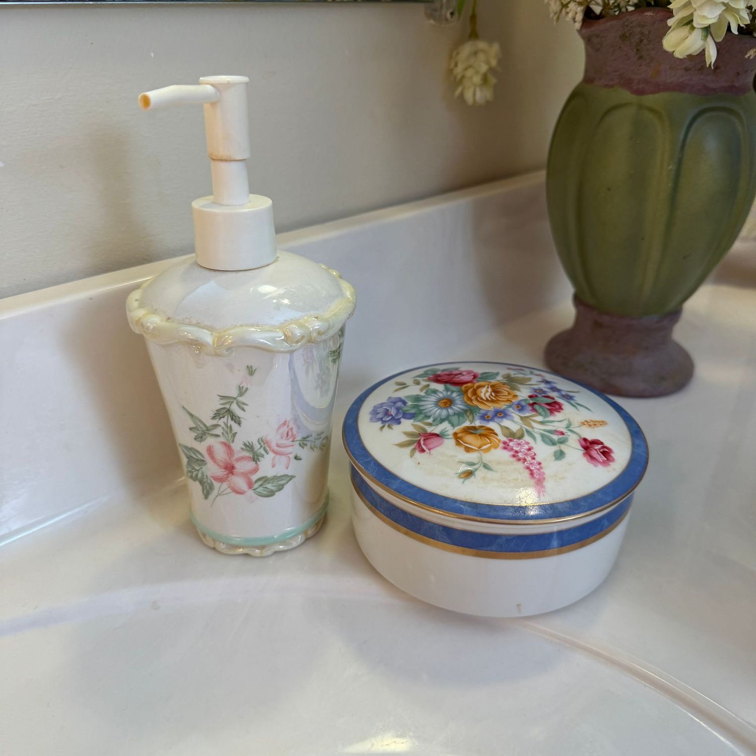 Floral ceramic soap dispenser and 3" covered trinket, powder dish
