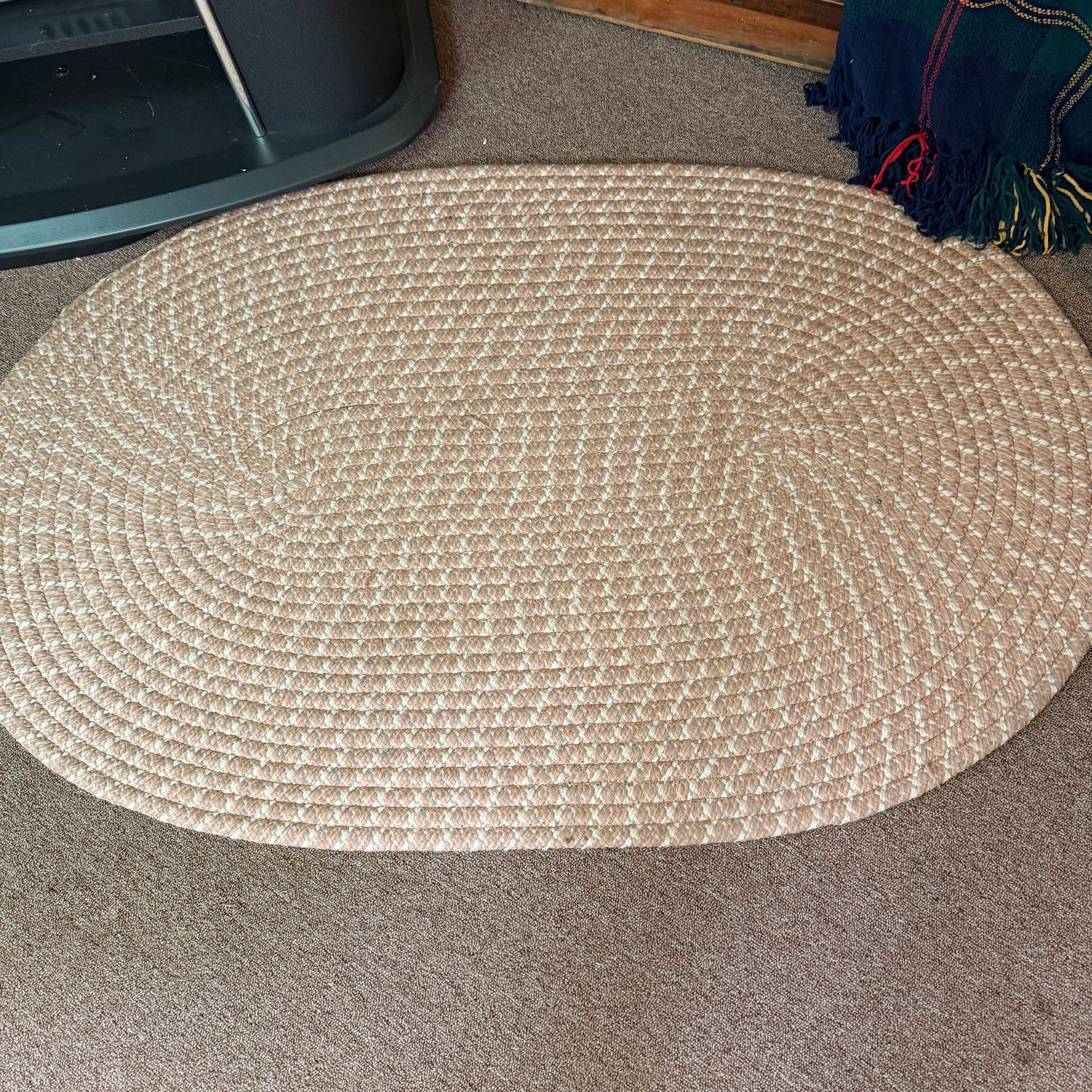 Pale pink, apricot, woven rope oval rug, a few seams need stitching, nice condition otherwise, 48 Pale pink, apricot, woven rope oval rug, a few seams need stitching, nice condition otherwise, 48" x 33"
