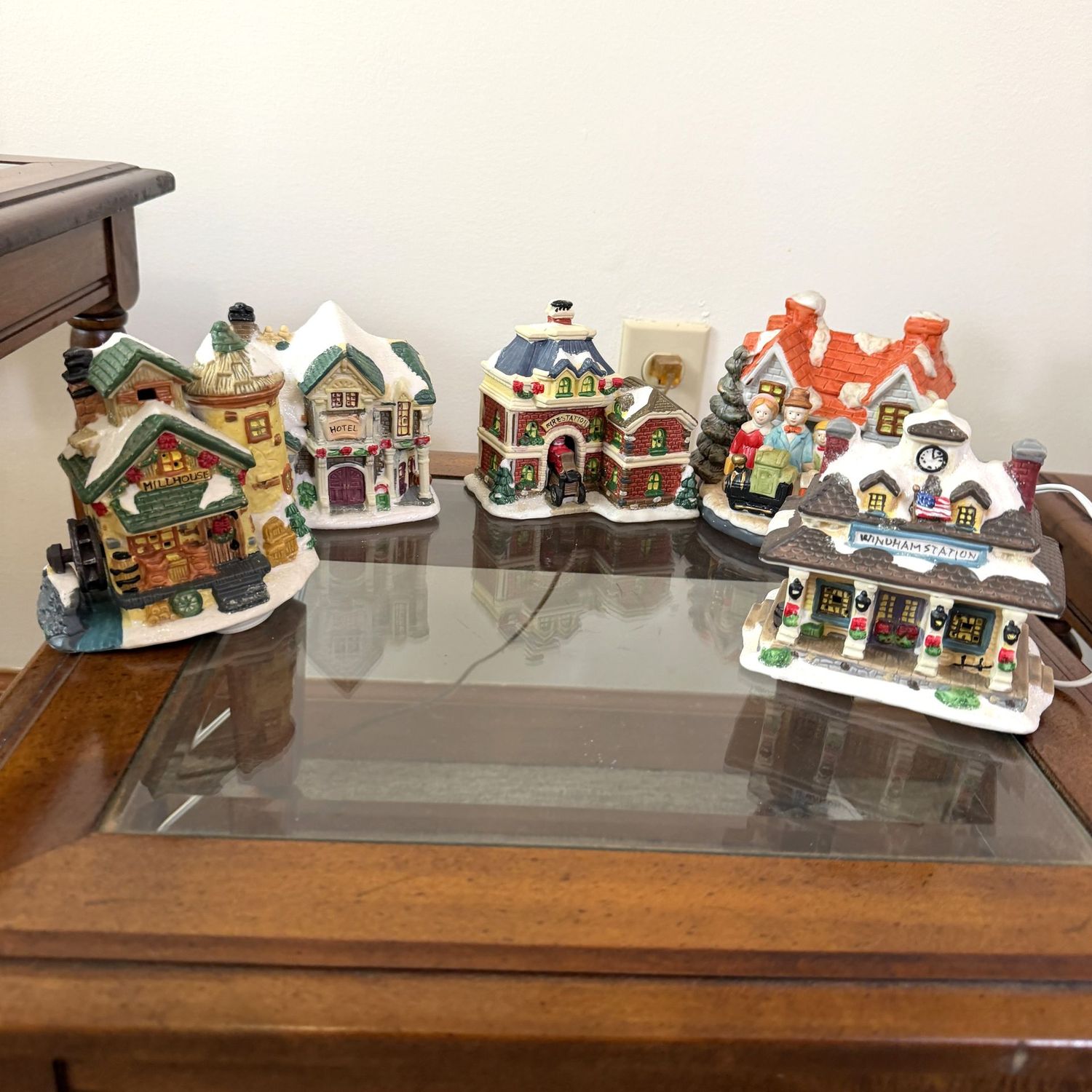 Group of 5 ceramic Christmas village houses 5-6"H