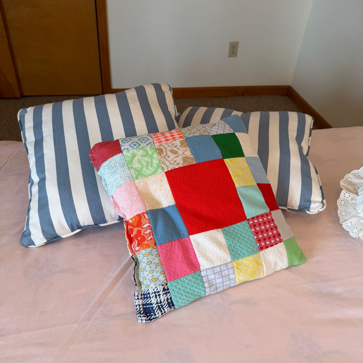Accent pillows, two striped, one quilted, 12-14"