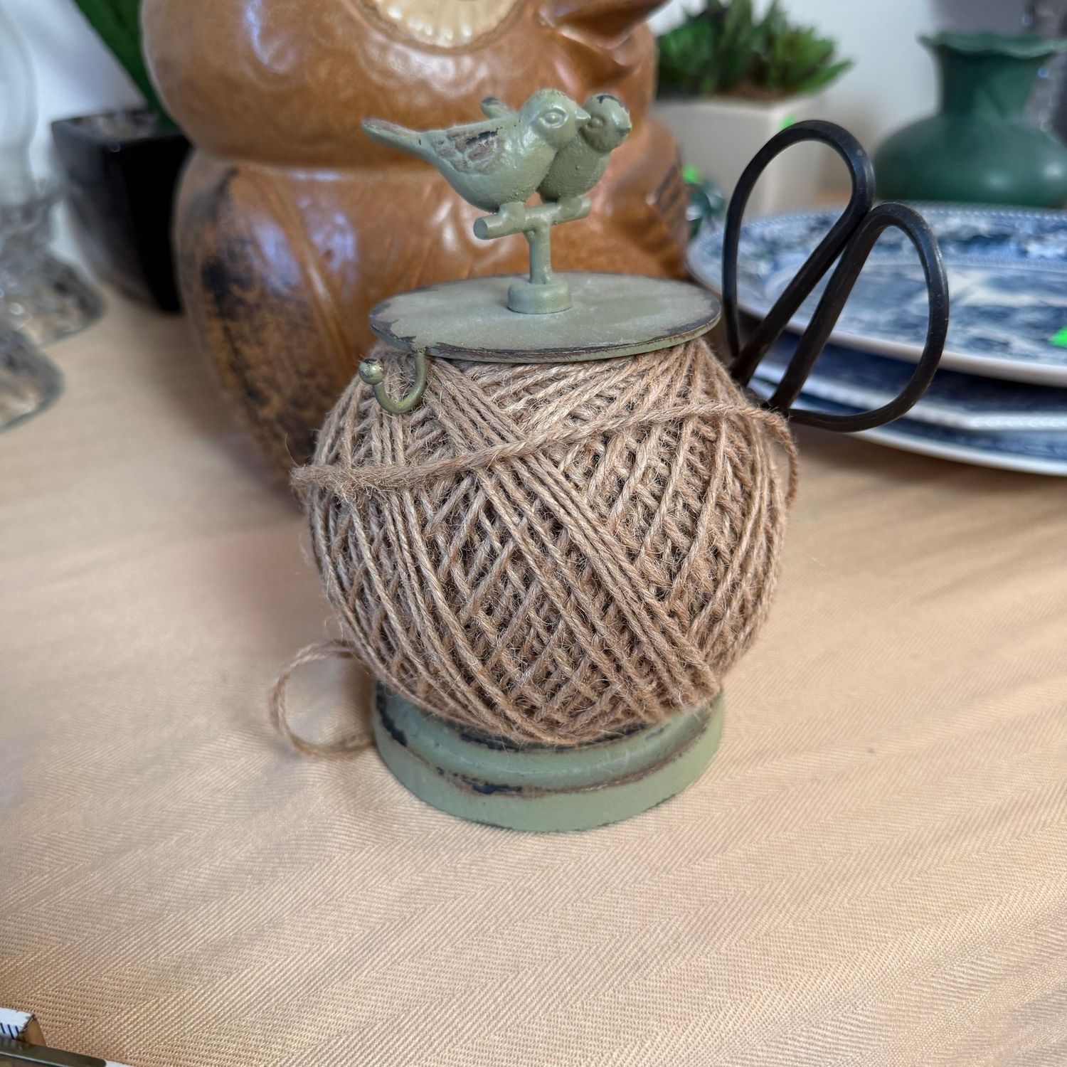 Cast iron string spool dispenser, 6.5"H