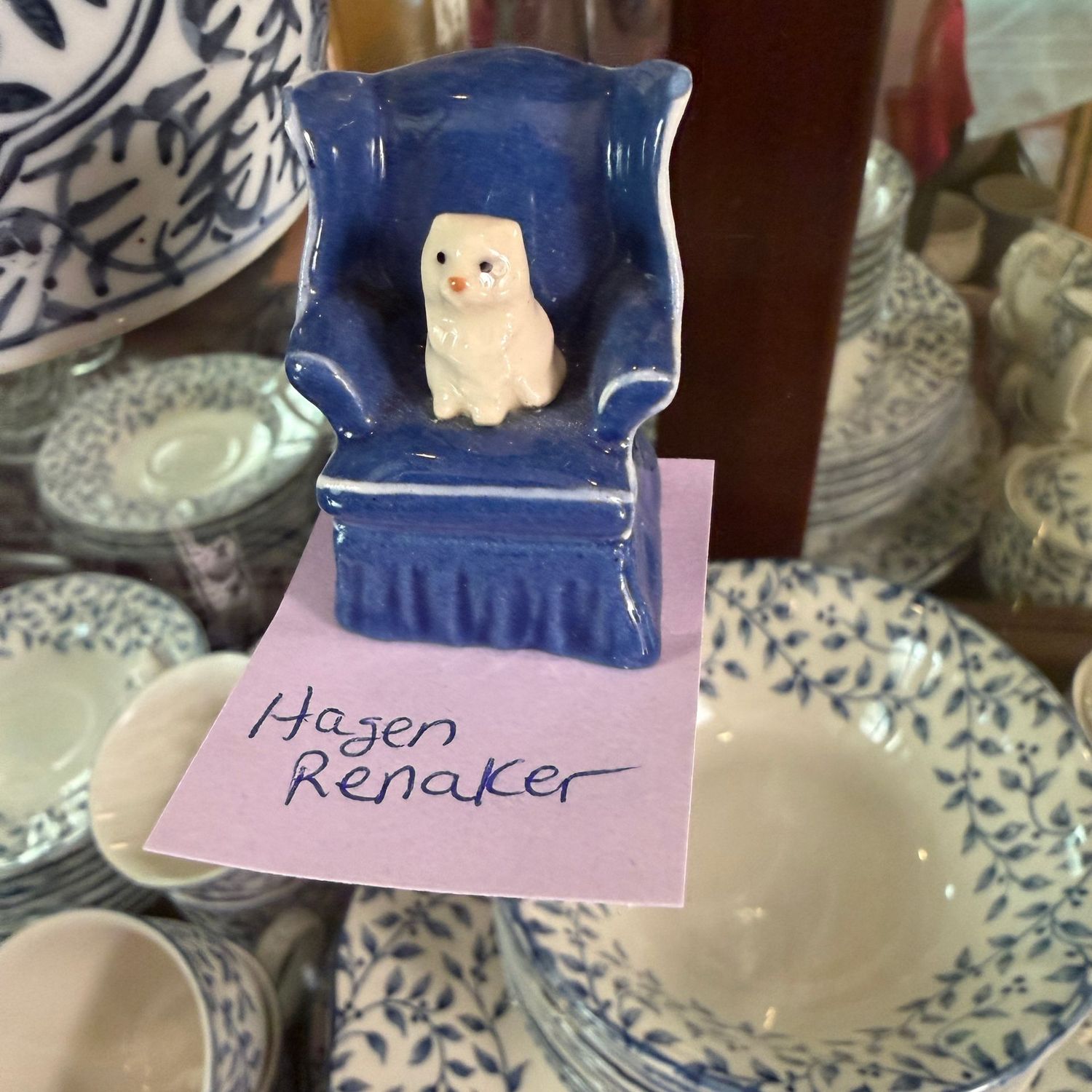 Hagen Renaker kitty in blue chair, 2 Hagen Renaker kitty in blue chair, 2"