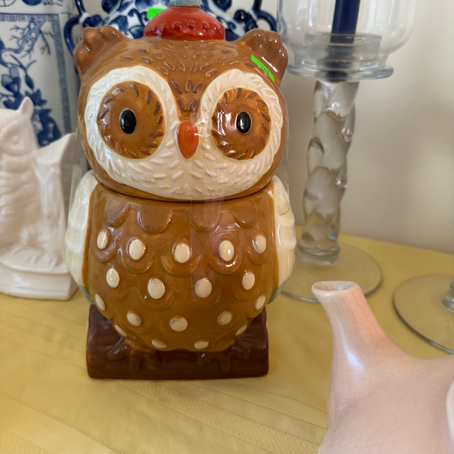 Lot #148, ceramic owl cookie jar, 10 Lot #148, ceramic owl cookie jar, 10"