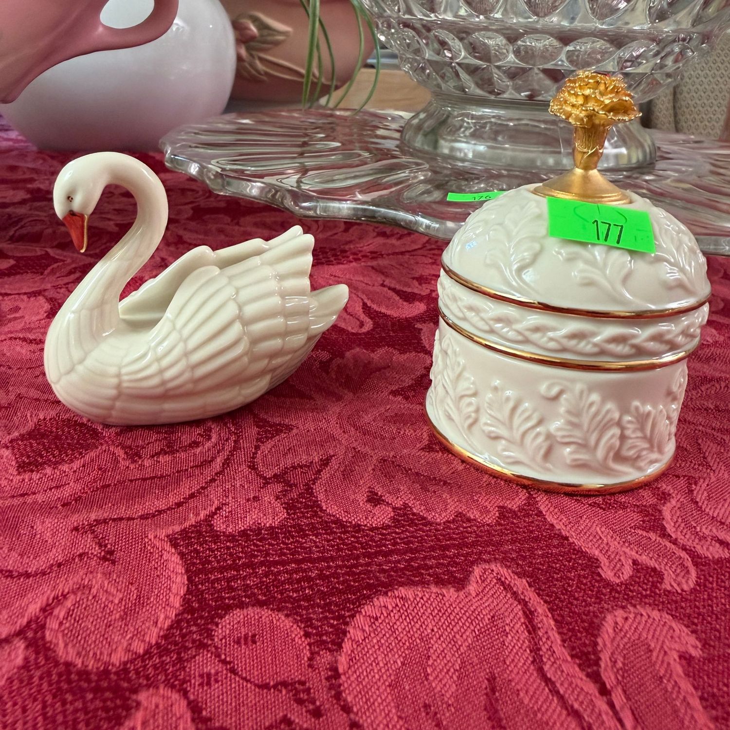 Lot #177, Lenox swan and January trinket box Lot #177, Lenox swan and January trinket box