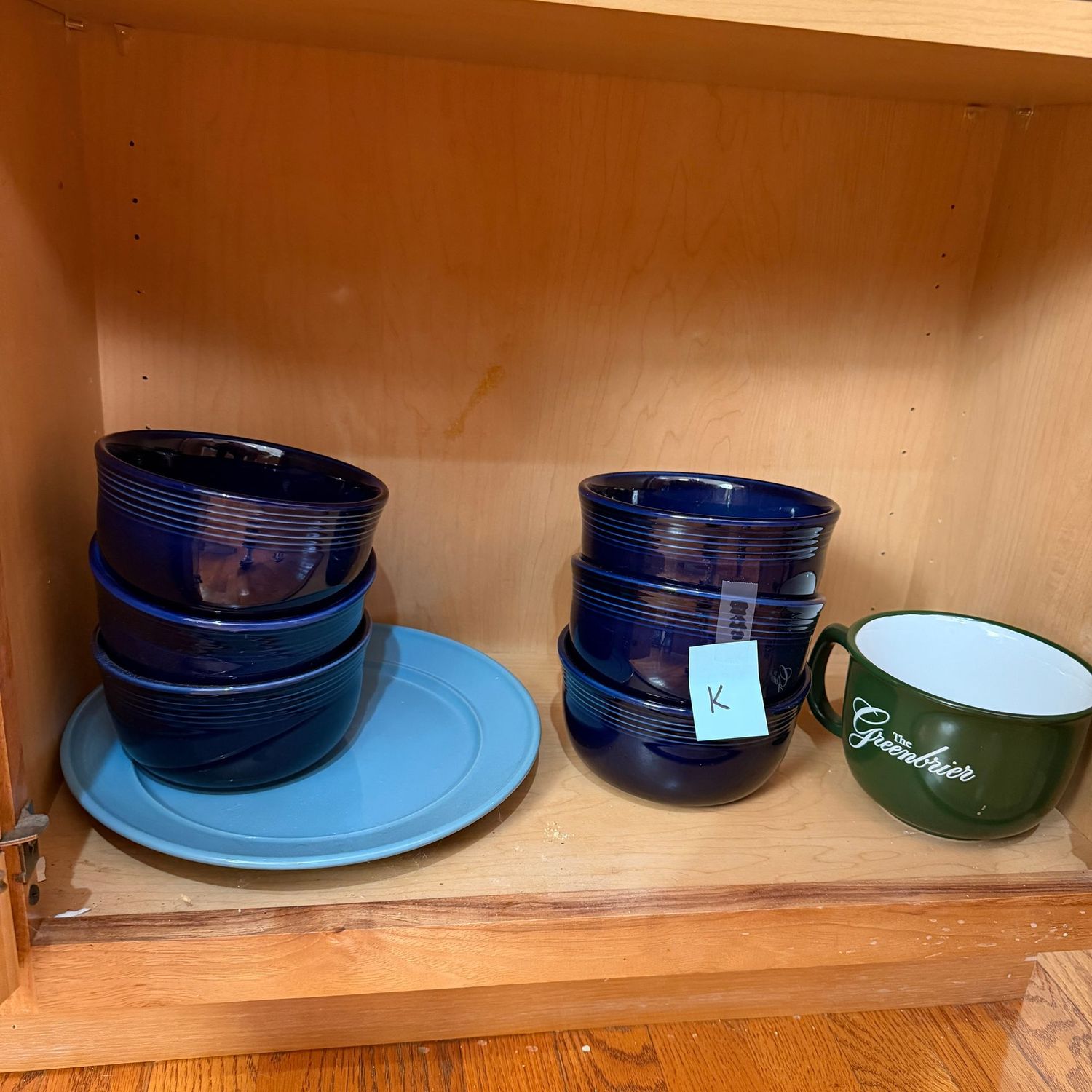 Kitchenware Lot K, Fiesta Ware dark blue gusto/soup bowls, large Greenbrier coffee/soup mug