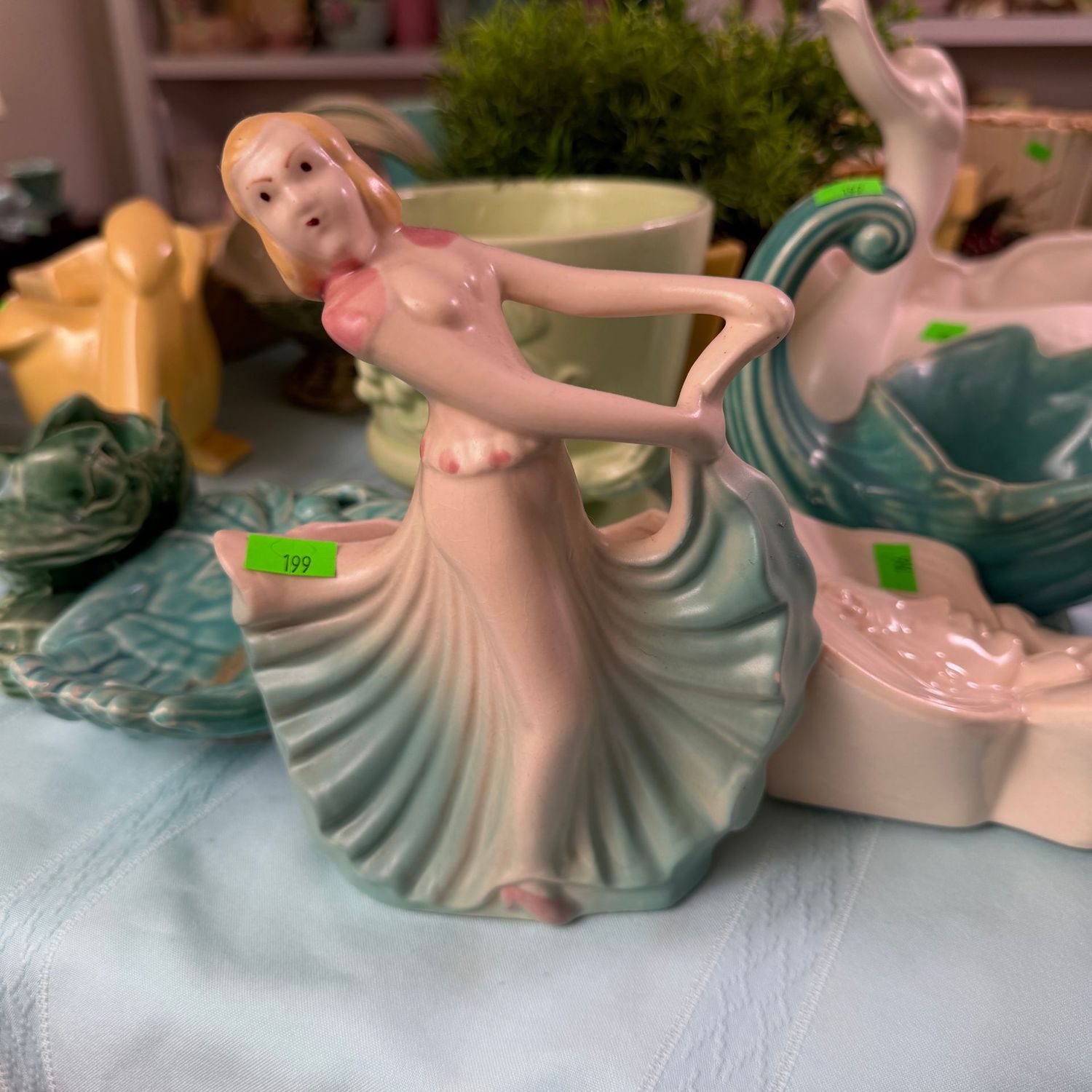 Lot #199, Hull pottery mold 955, dancing lady planter, 6 Lot #199, Hull pottery mold 955, dancing lady planter, 6"H