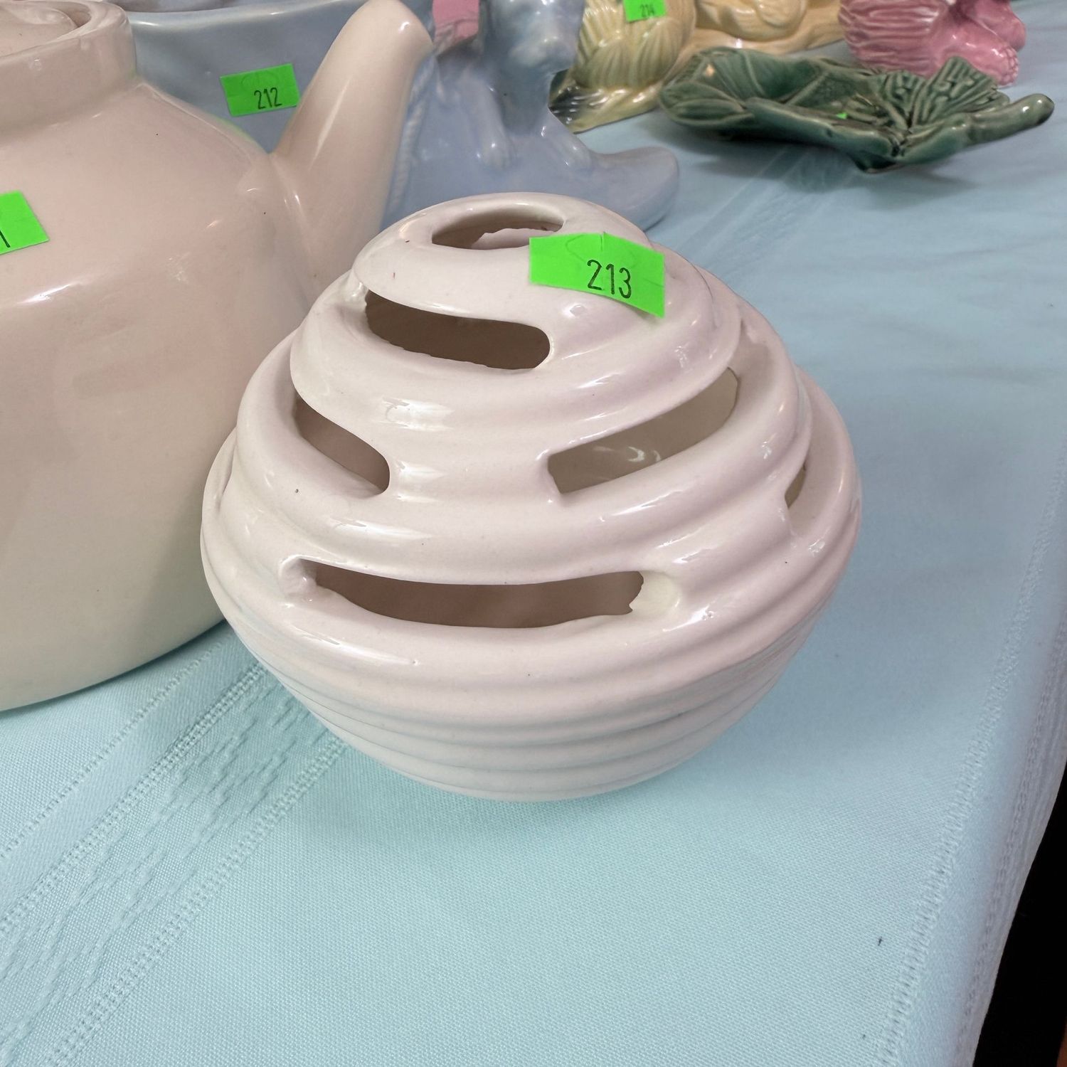 Lot #213, vintage pottery ivory flower frog planter,  3"H