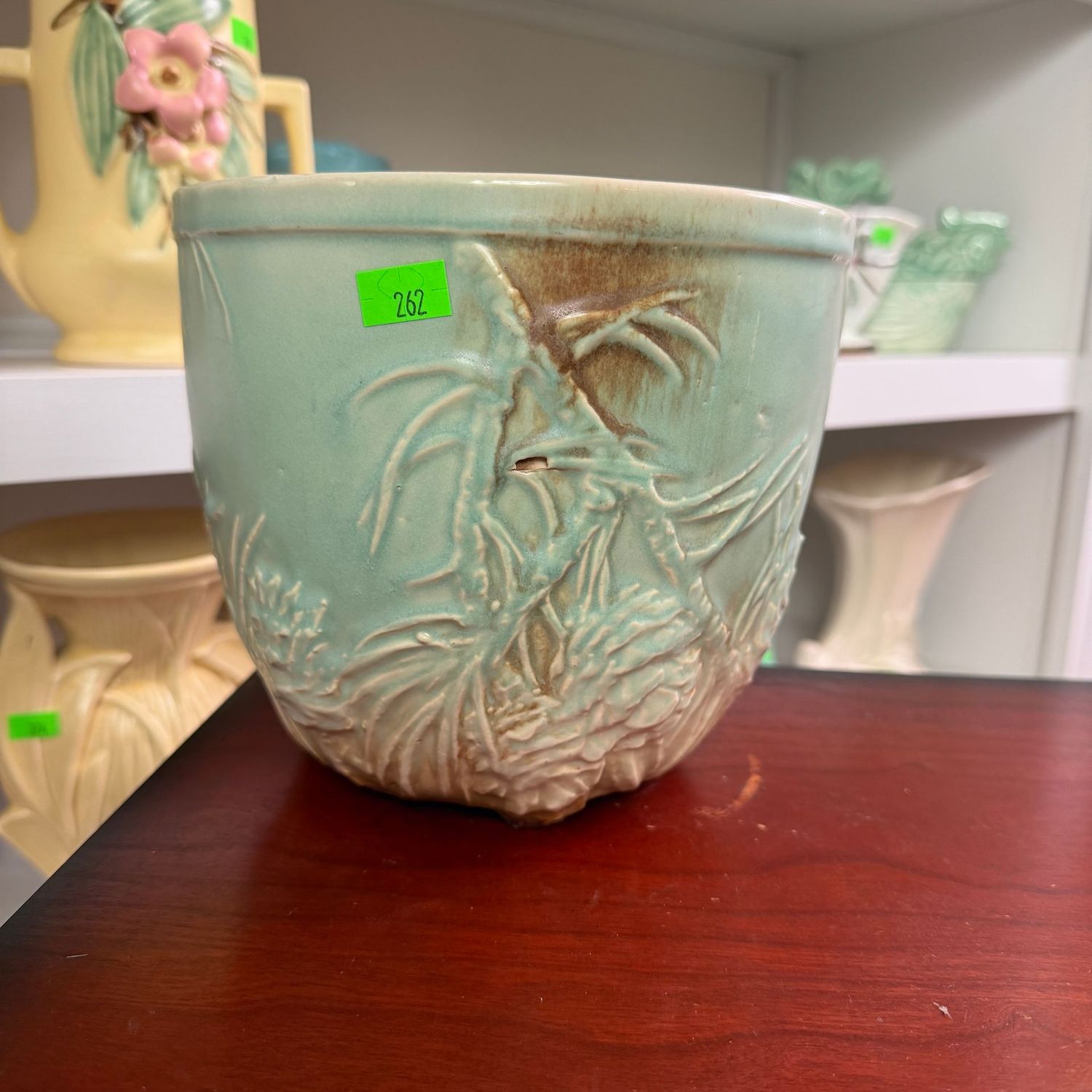 Lot #262, McCoy pottery Rustic Line pinecone planter, 5.5 Lot #262, McCoy pottery Rustic Line pinecone planter, 5.5"H