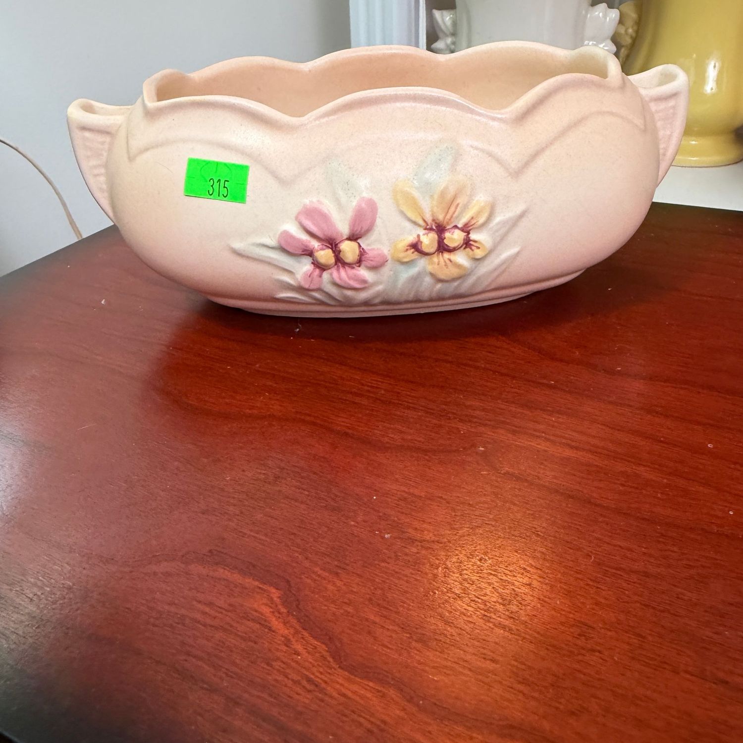 Lot #315, Hull pottery Iris planter, 7 Lot #315, Hull pottery Iris planter, 7"