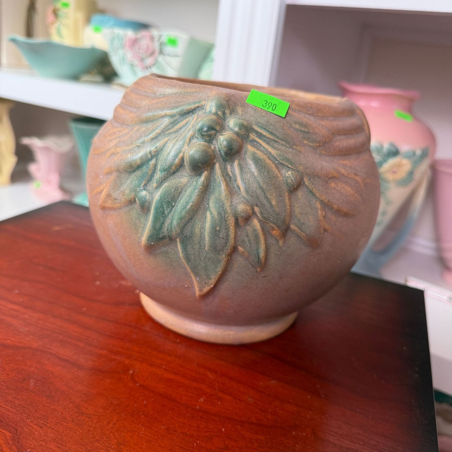 Lot #390, McCoy pottery leaves and berries planter, round vase, chip on bottom, 5.5"H x 5.75"W