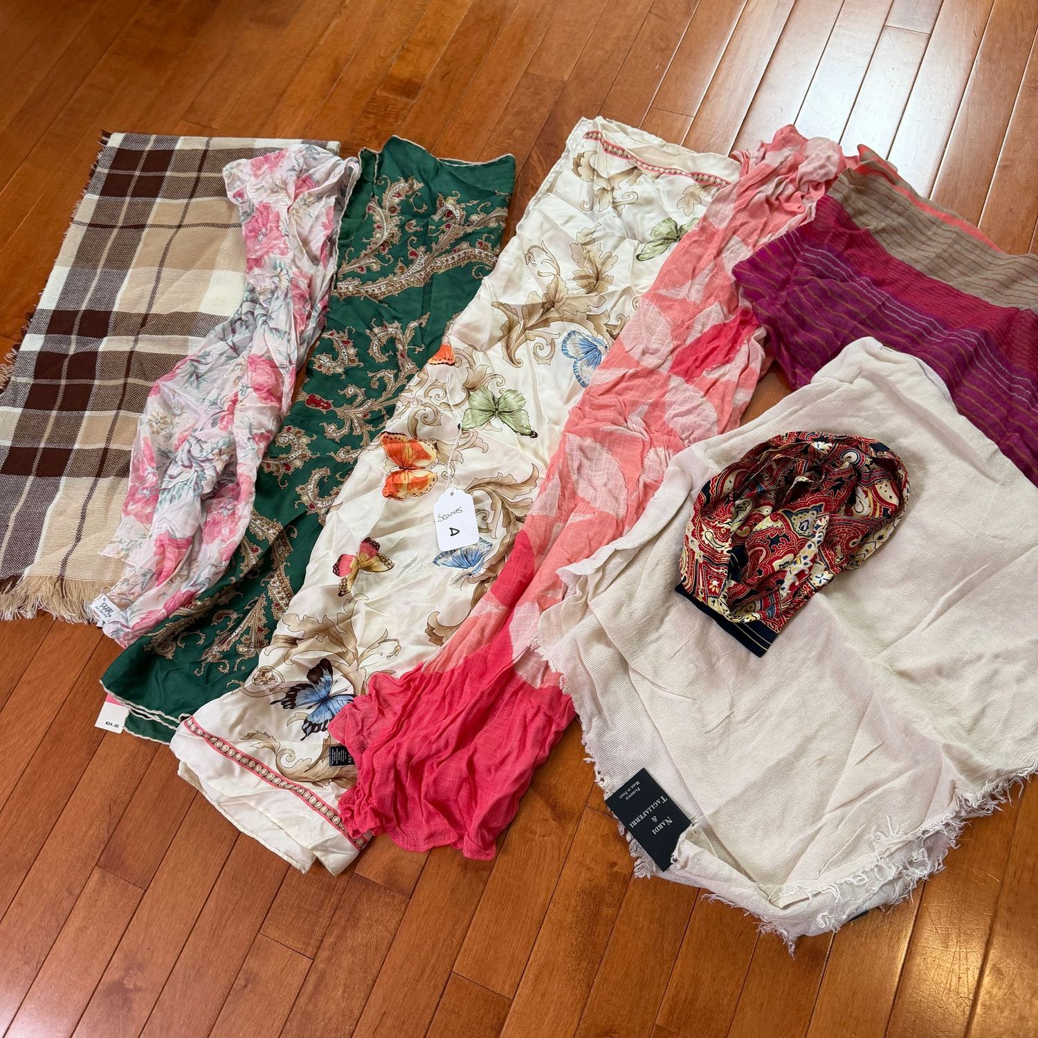 Bag of scarves D - lightweight, mostly large, variety of patterns