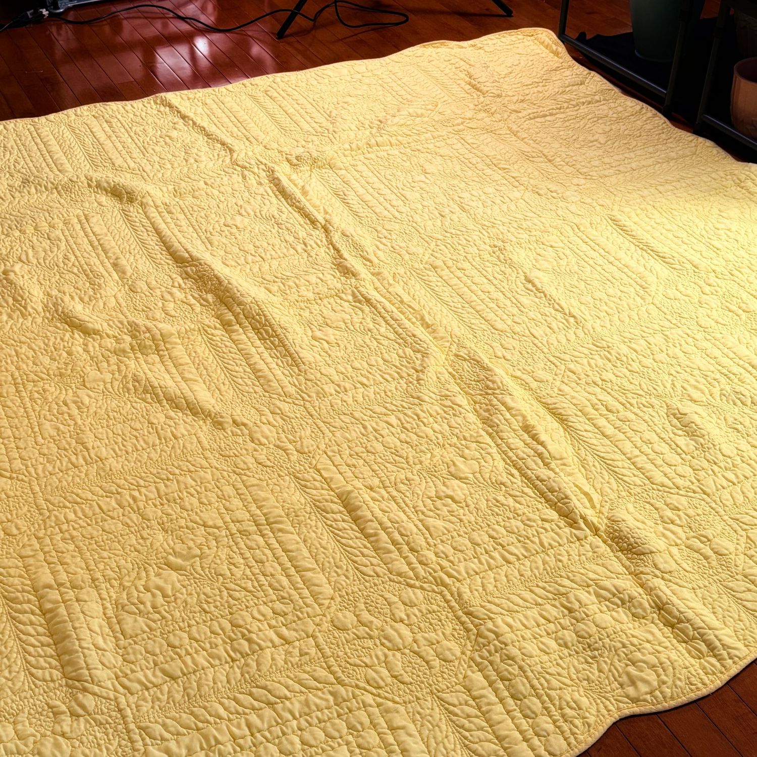 Yellow quilted bedspread, 6'8" x 7'2"