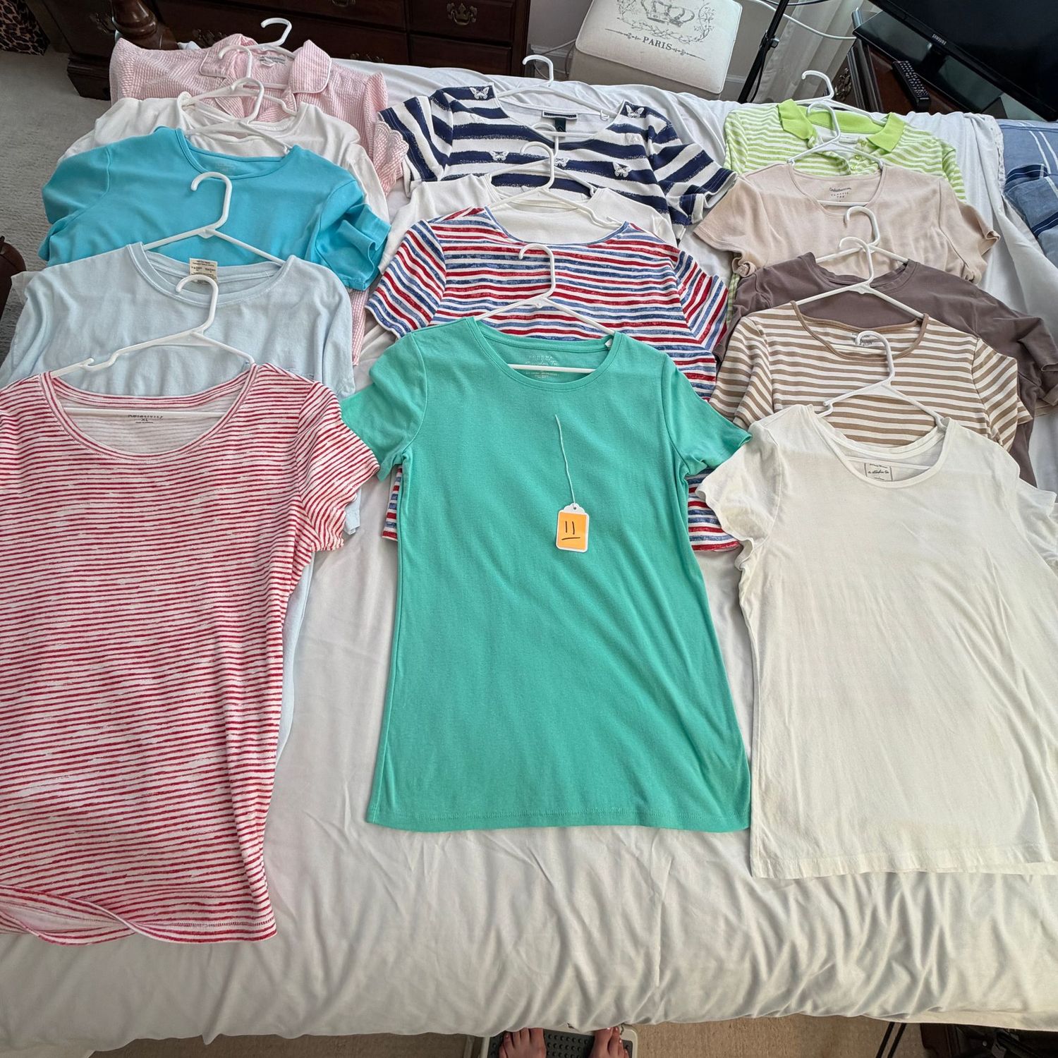 Ladies' Tops Size L Group #11, mostly short sleeve Ladies' Tops Size L Group #11, mostly short sleeve