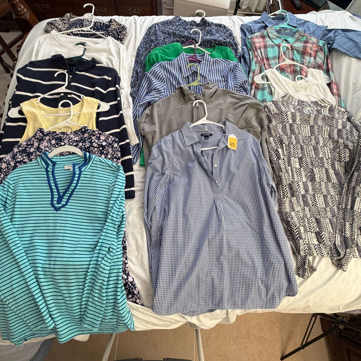 Ladies' Tops Size L Group #20