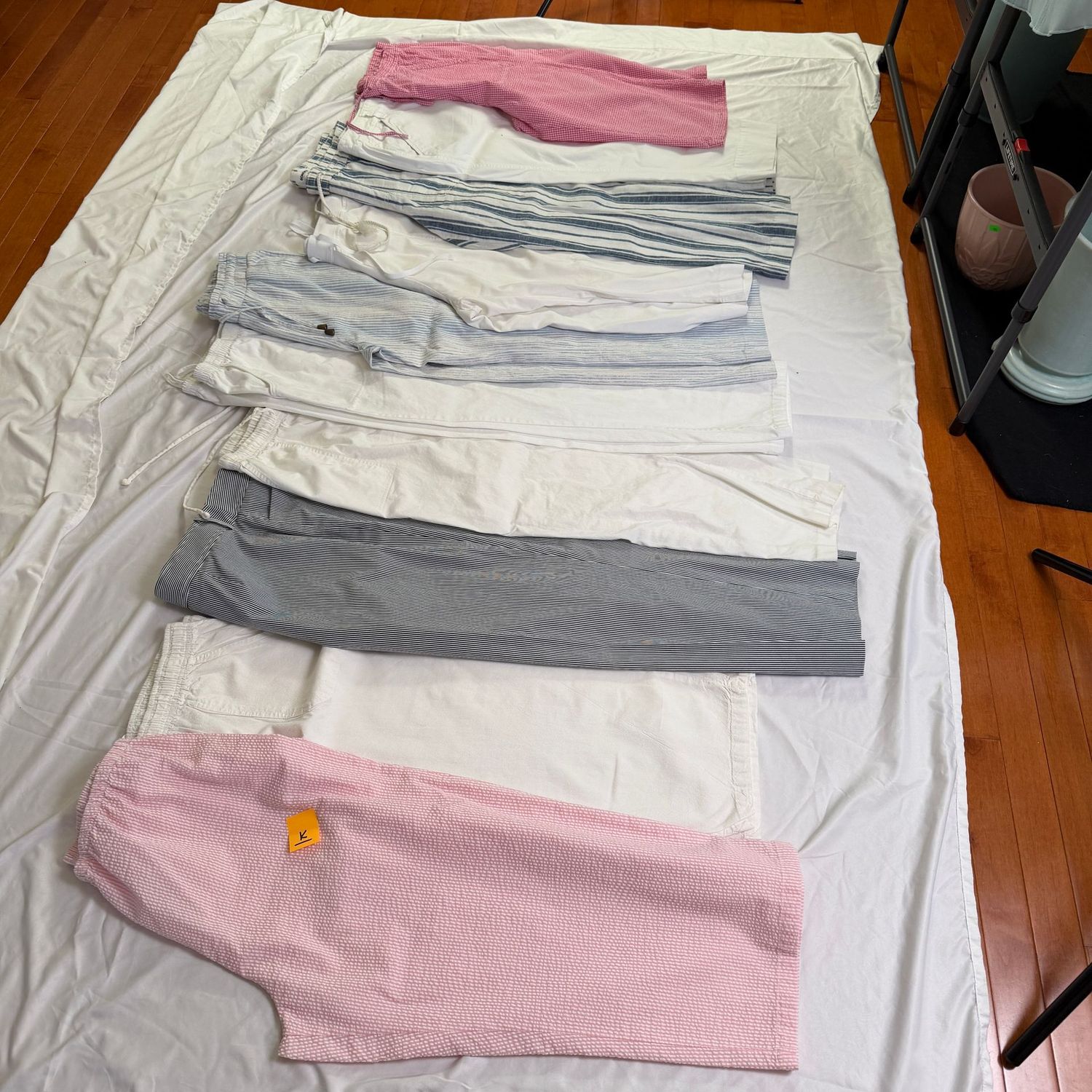 Pants Lot K, 10 pair, full-length & capri size 14, L, & 14 short, most are stretch waist Pants Lot K, 10 pair, full-length & capri size 14, L, & 14 short, most are stretch waist