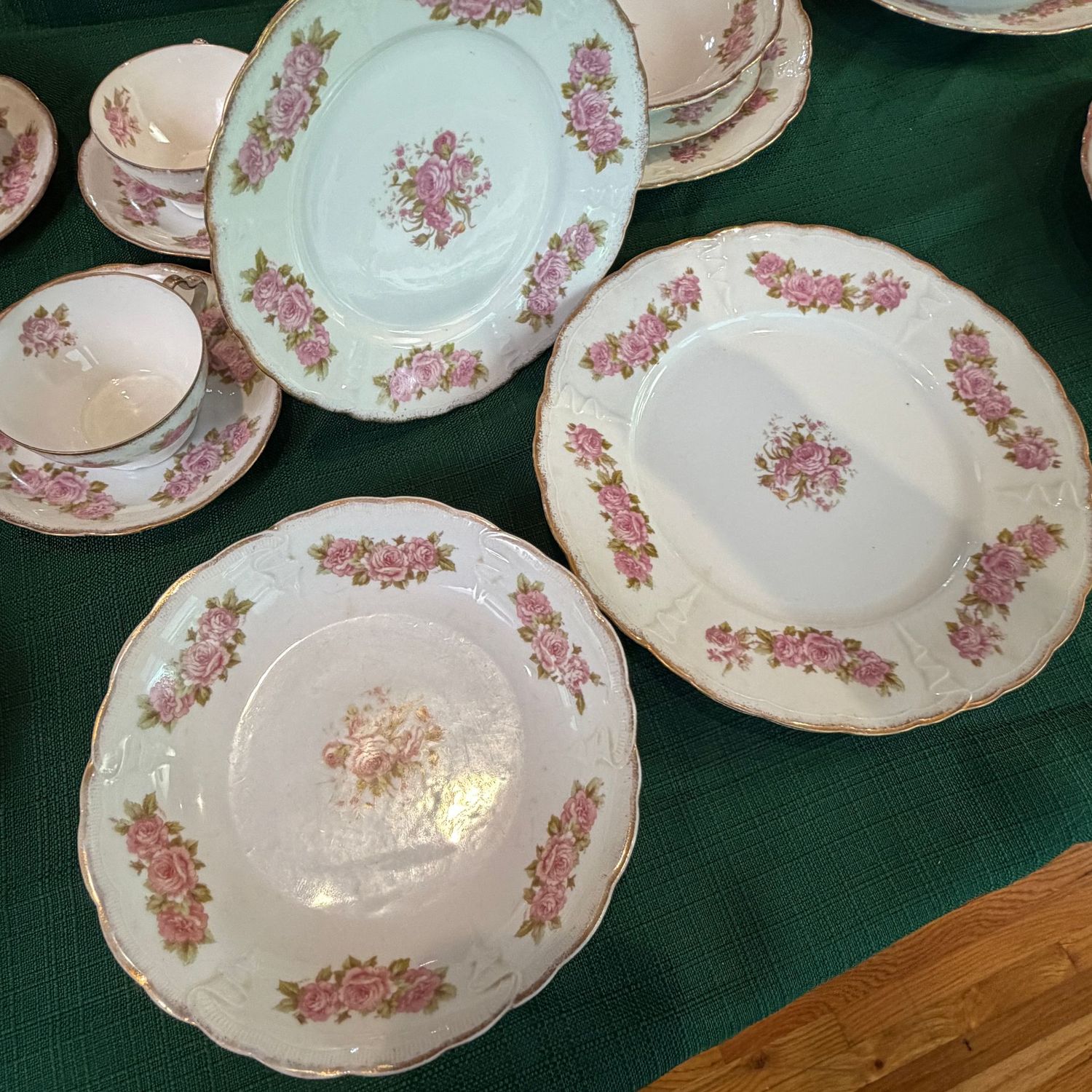 Large set of Rosenthal Bavarian China, Iris, Roses Pattern, Service for 8 with Extra Pieces, a few (mostly cups) have hairlines Large set of Rosenthal Bavarian China, Iris, Roses Pattern, Service for 8 with Extra Pieces, a few (mostly cups) have hairlines