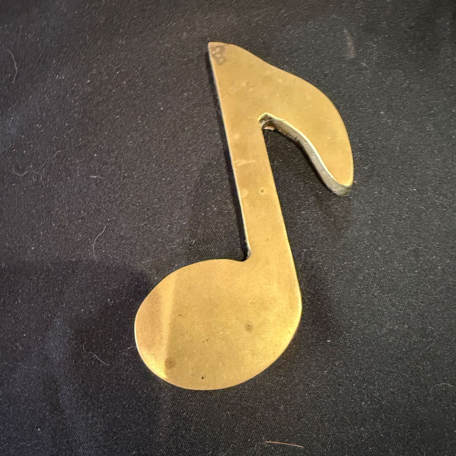 Brass music note paperweight, 5 Brass music note paperweight, 5"