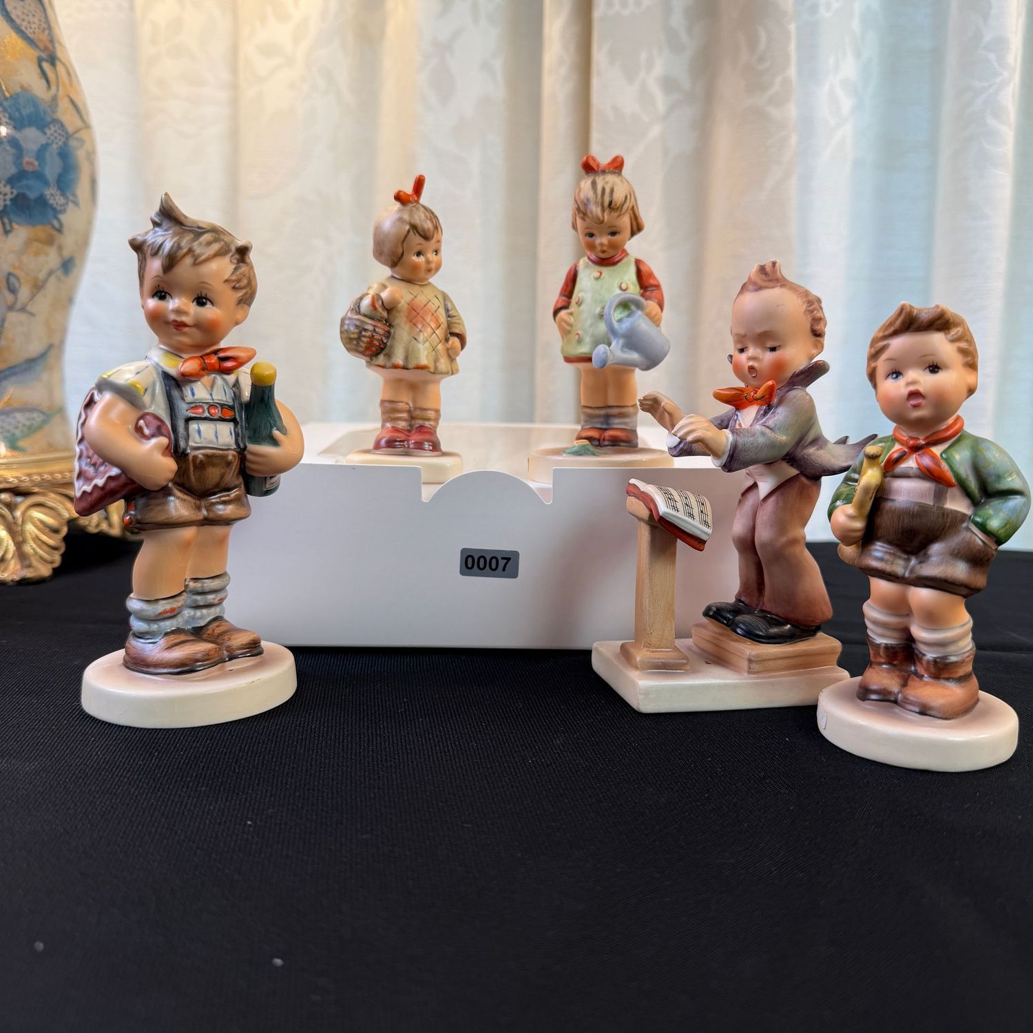 Group of Hummels, 2.5-5.5", S0007