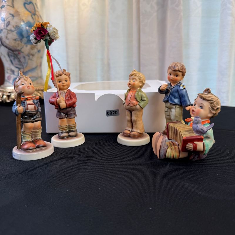 Group of 5 Hummel figurines, including Spring Gifts, the tallest is 4", S0020