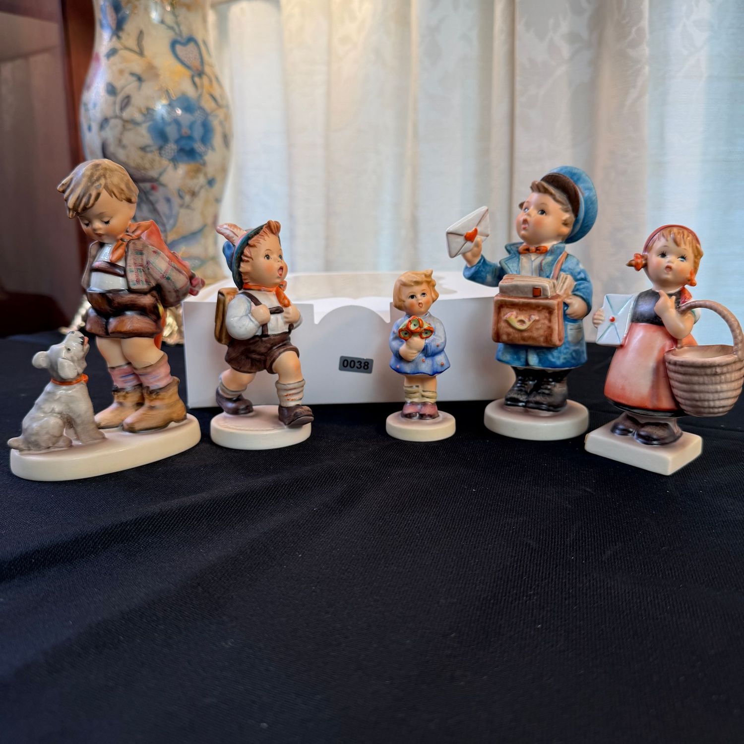 Group of 5 Hummel figurines, the tallest is, 5.25 Group of 5 Hummel figurines, the tallest is, 5.25"H, S0038