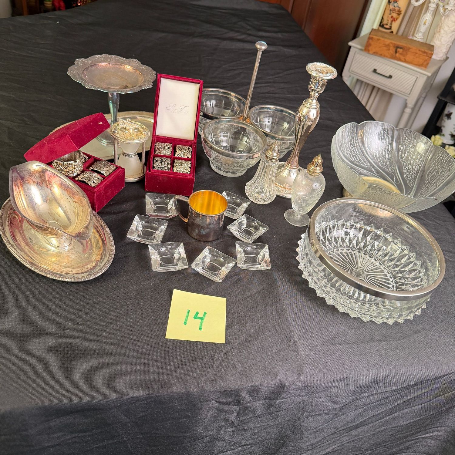 Box Lot (wrapped) #14, silver-plated napkin rings, gravy, compote, cup, glass bowls, shakers Box Lot (wrapped) #14, silver-plated napkin rings, gravy, compote, cup, glass bowls, shakers