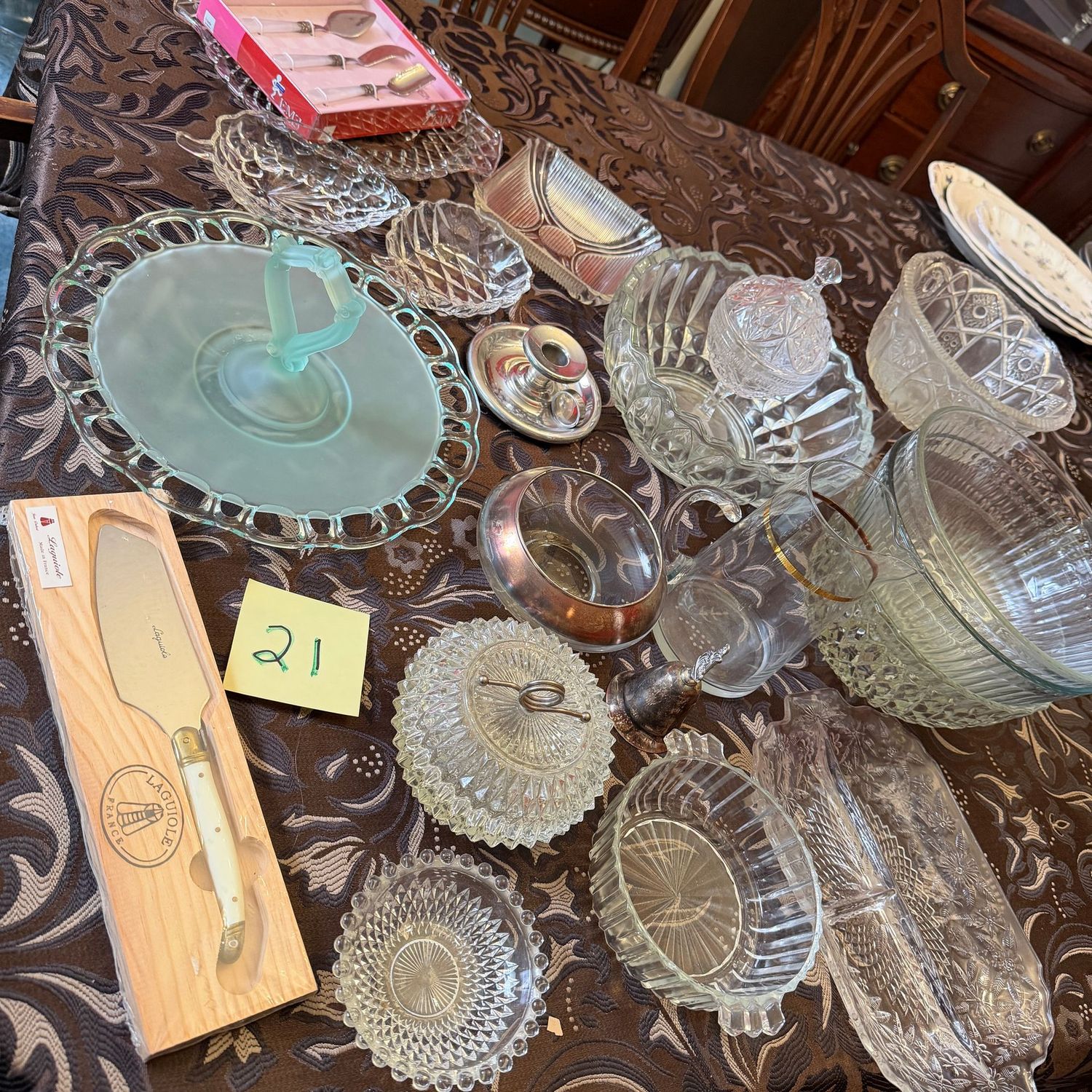 Box Lot (Wrapped) 21, pressed glass, serving pieces, bowls, tidbit tray Box Lot (Wrapped) 21, pressed glass, serving pieces, bowls, tidbit tray