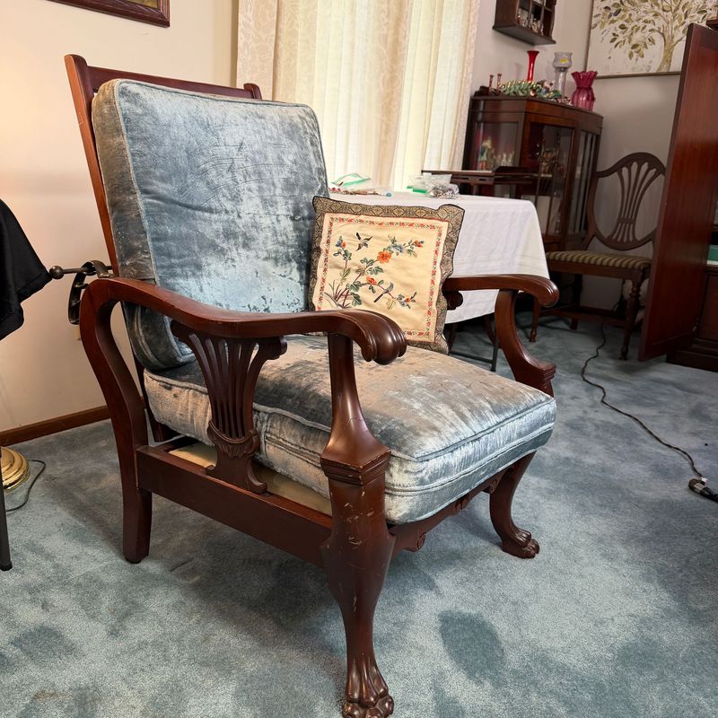 Victorian reclining Morris-style chair, paw foot, minor wear and minimal scratches, 40"H x 28"D