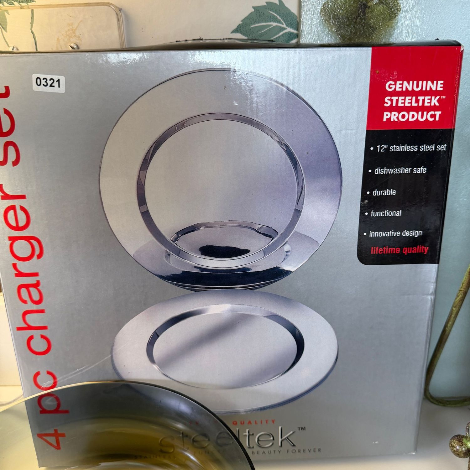 Steeltek 12" stainless charger set, 4pc, in box, S0321
