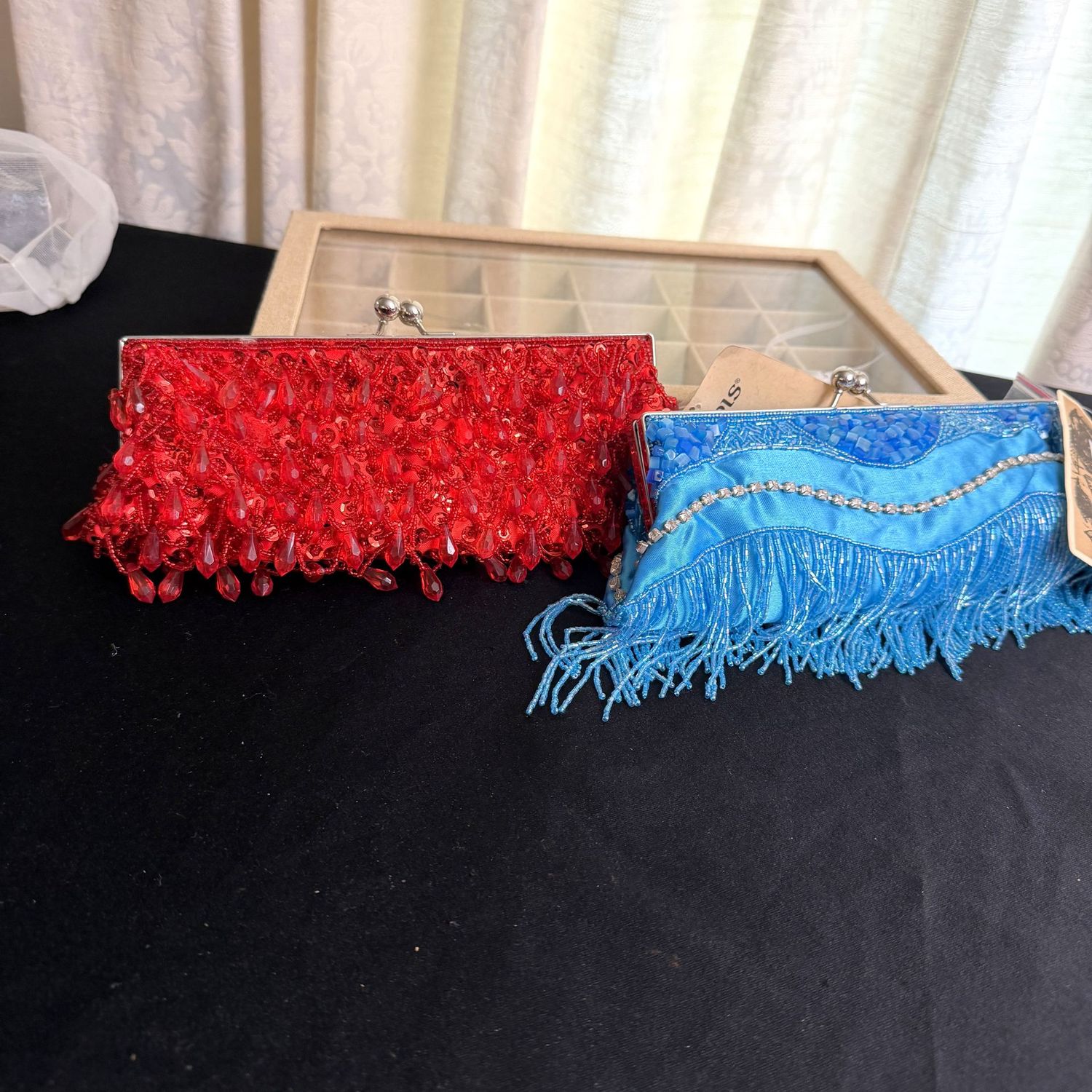 Evening bags S0671, red and blue sequin/beaded Evening bags S0671, red and blue sequin/beaded