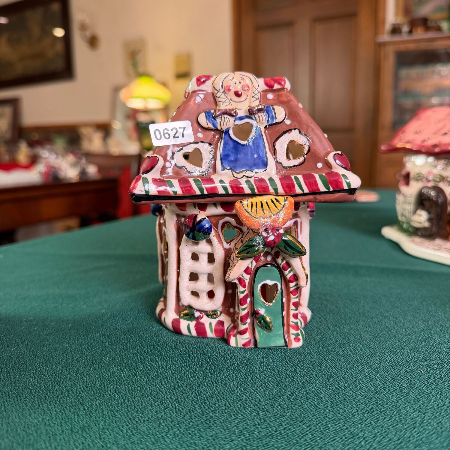 Blue Sky Clayworks S0627, gingerbread boy and girl tealight house, 5"H