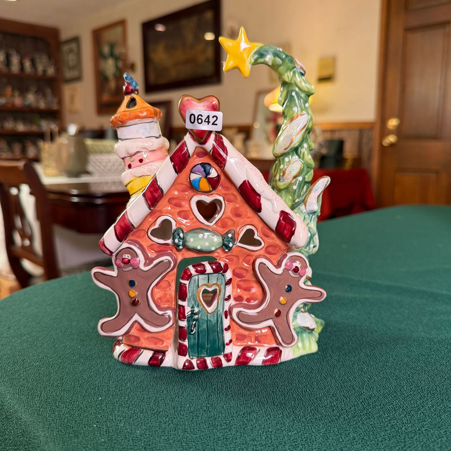 Blue Sky Clayworks S0642, gingerbread house with tree, 8"H
