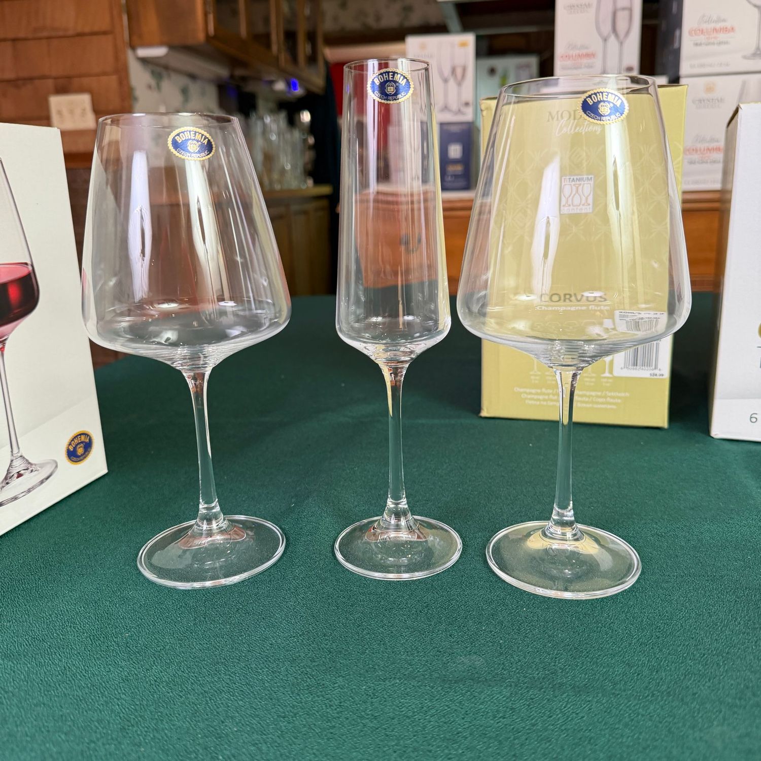 Bohemia Crystal Corvus 6 red wine 15 oz, 6 champagne, 6 red wine 19 oz, S0723 Bohemia Crystal Corvus 6 red wine 15 oz, 6 champagne, 6 red wine 19 oz, S0723