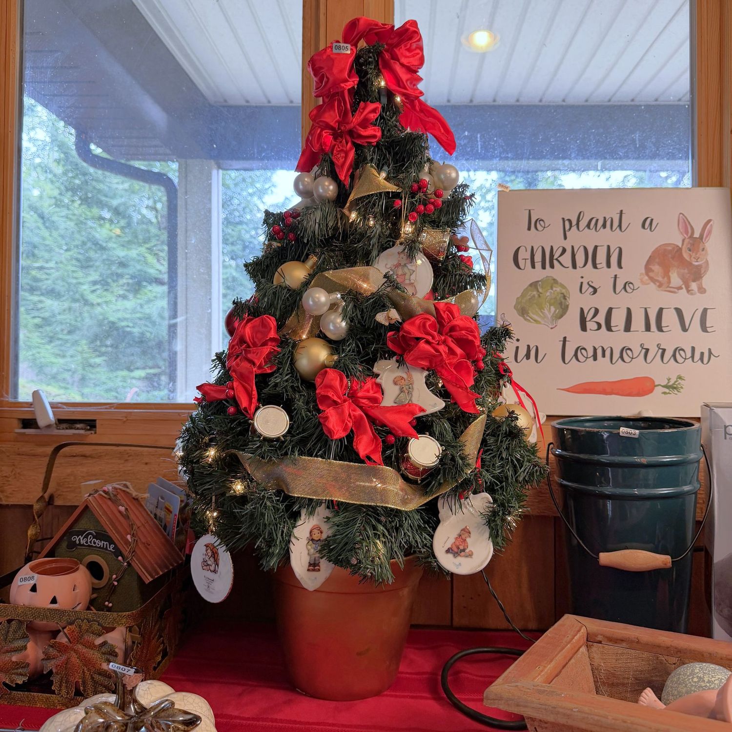 Hummel ornament tabletop Christmas tree, 30"H, S0805