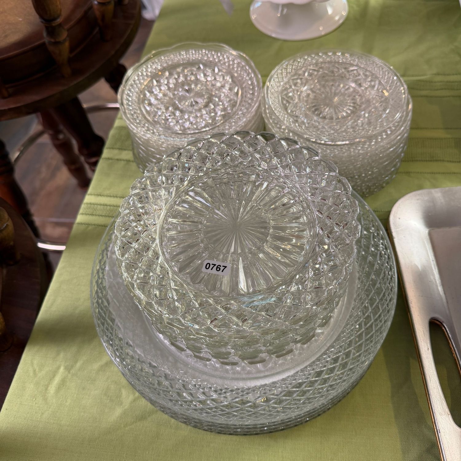 Vintage pressed glass dinner, dessert, and hors d'oeuvre plates, S0767 Vintage pressed glass dinner, dessert, and hors d'oeuvre plates, S0767