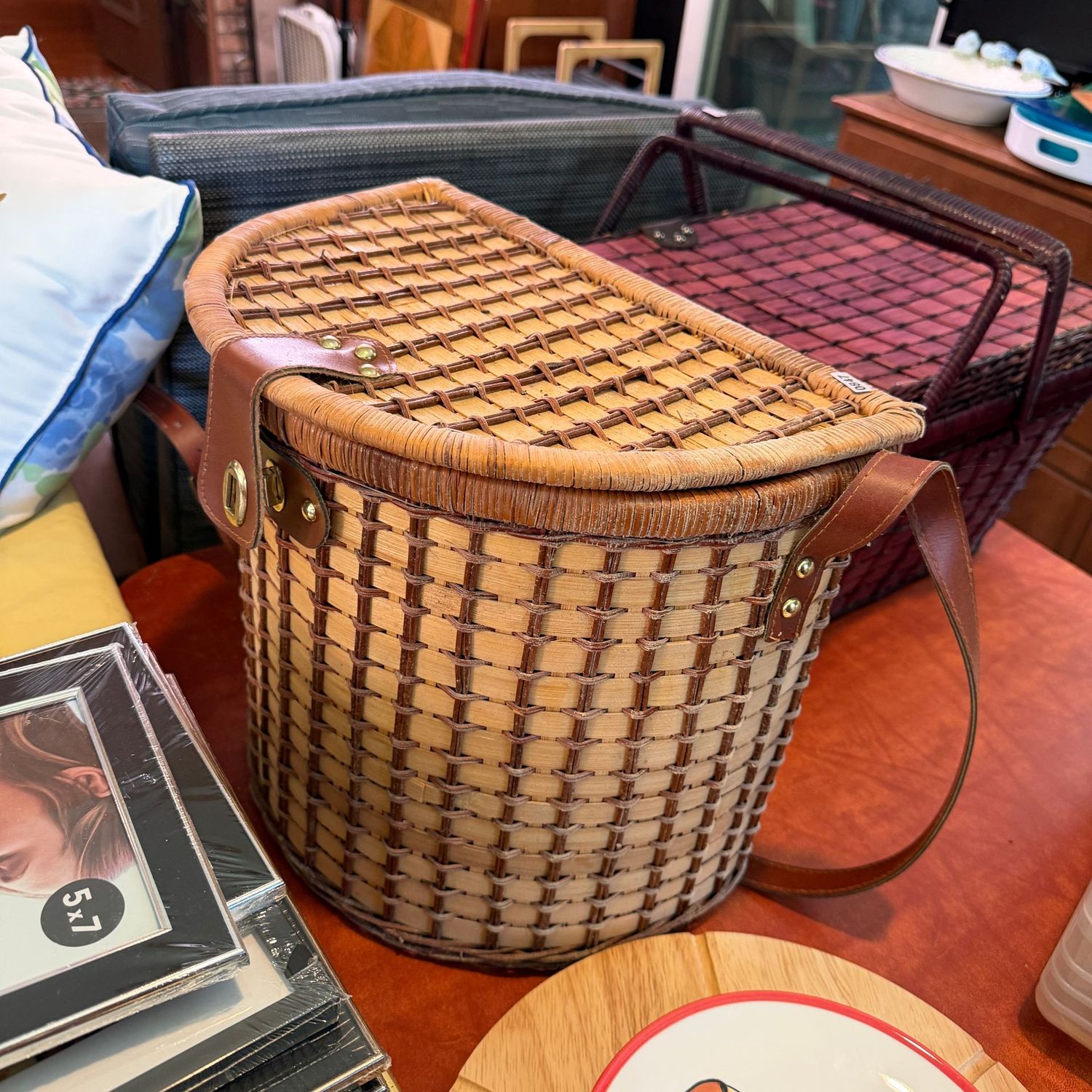 Half-moon picnic basket, shows some wear to basket, 12 Half-moon picnic basket, shows some wear to basket, 12"H, S0847
