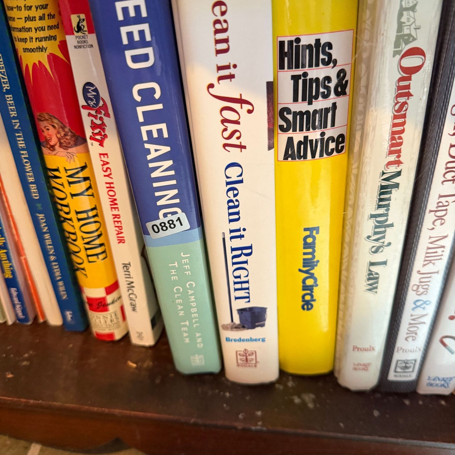 Shelf of books, mostly cooking and health, S0881 Shelf of books, mostly cooking and health, S0881