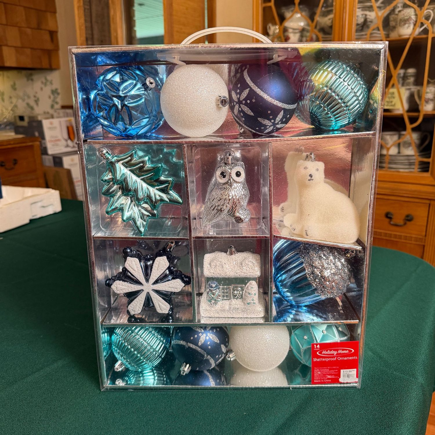 Boxed set of shatterproof ornaments, 2-3 Boxed set of shatterproof ornaments, 2-3", S0994