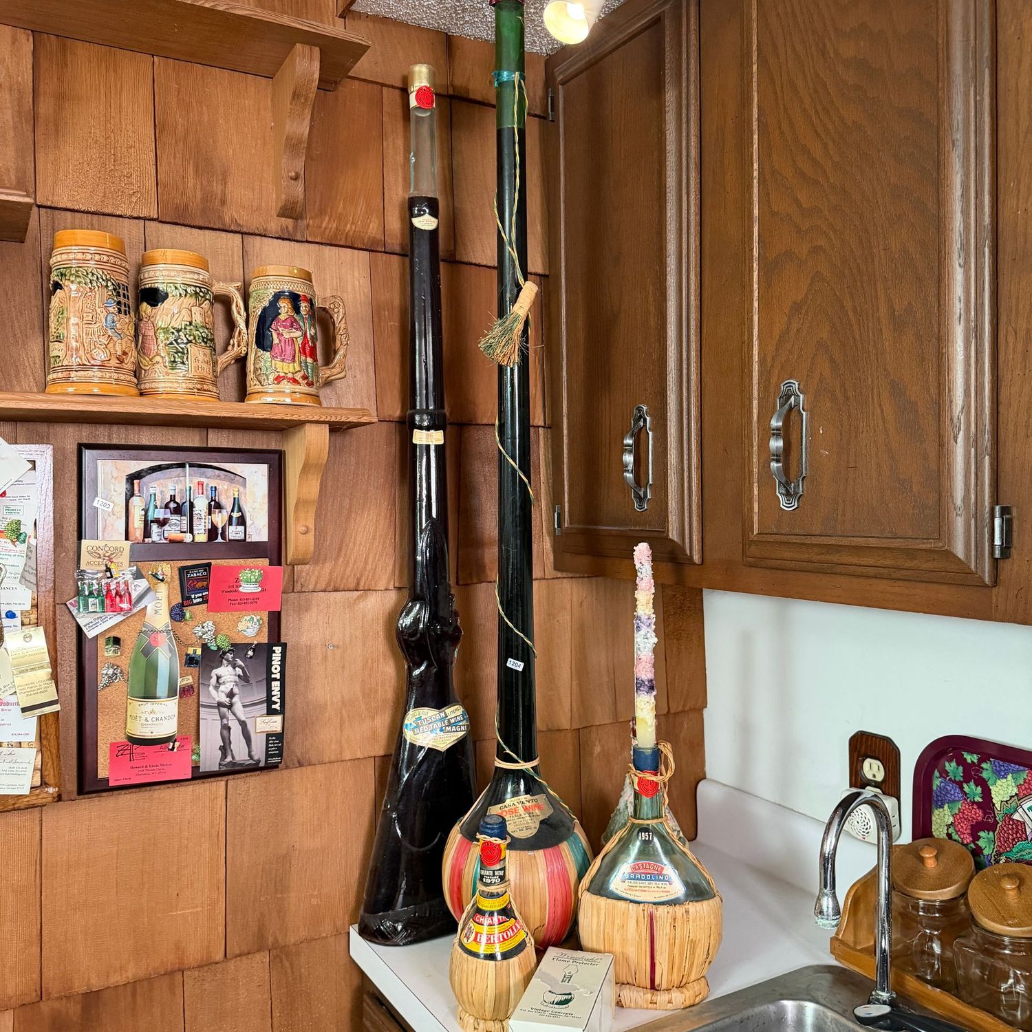 Vintage wine bottles, (not consumable liquid) the tallest is 3'11 Vintage wine bottles, (not consumable liquid) the tallest is 3'11", Great bar decor, S1204