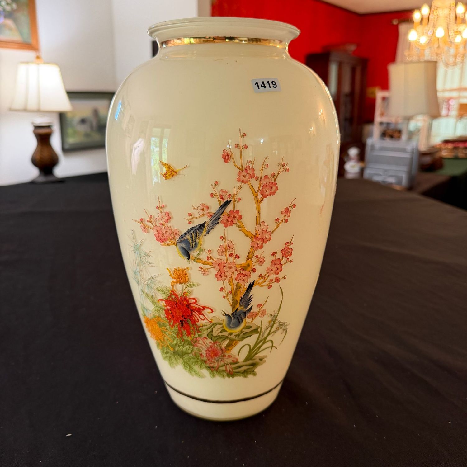 Large vintage glass vase with birds, 11 Large vintage glass vase with birds, 11"H, S1419