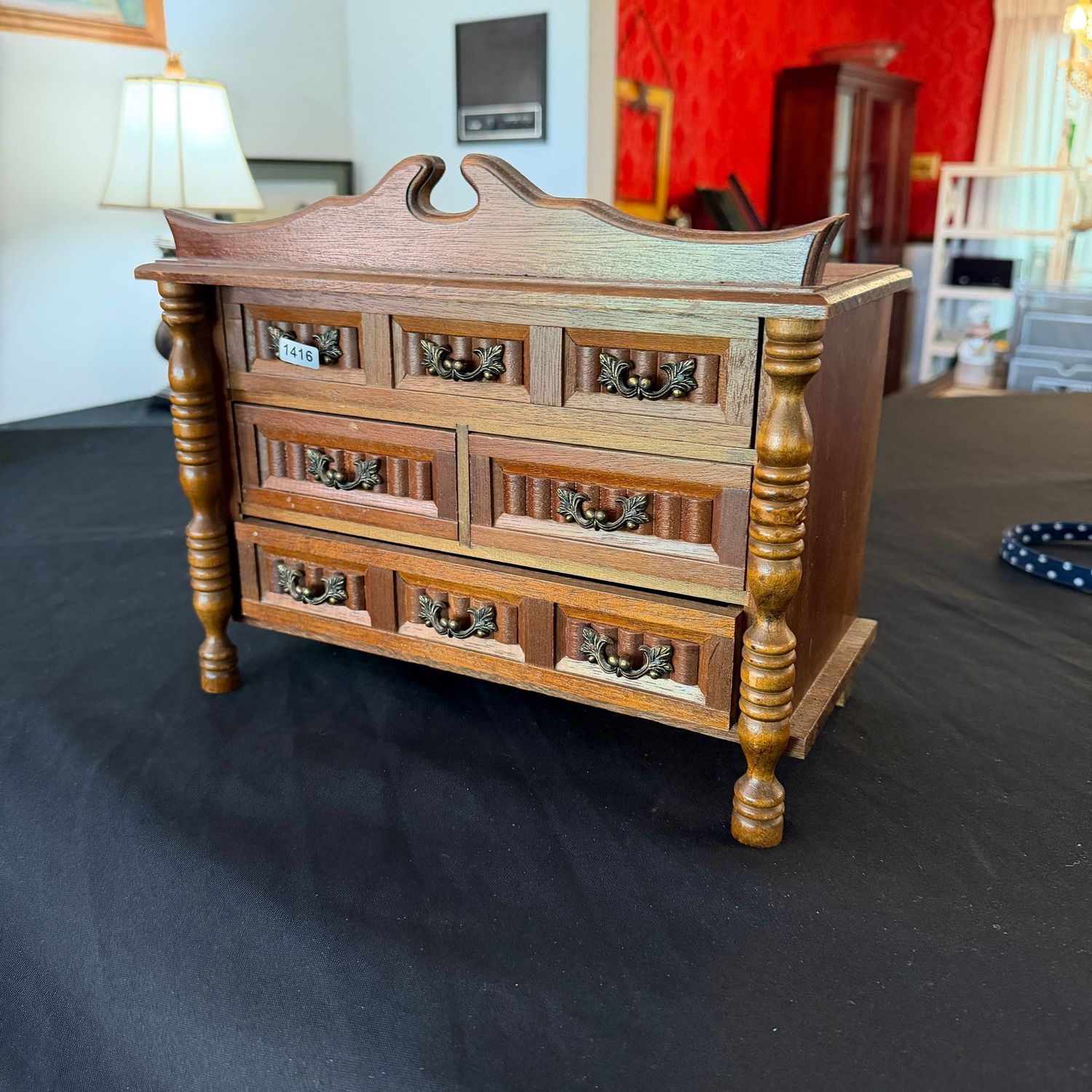 Vintage-style wooden jewelry box, some scratches, minor chip on back near top, 9"H x 12"W, S1416