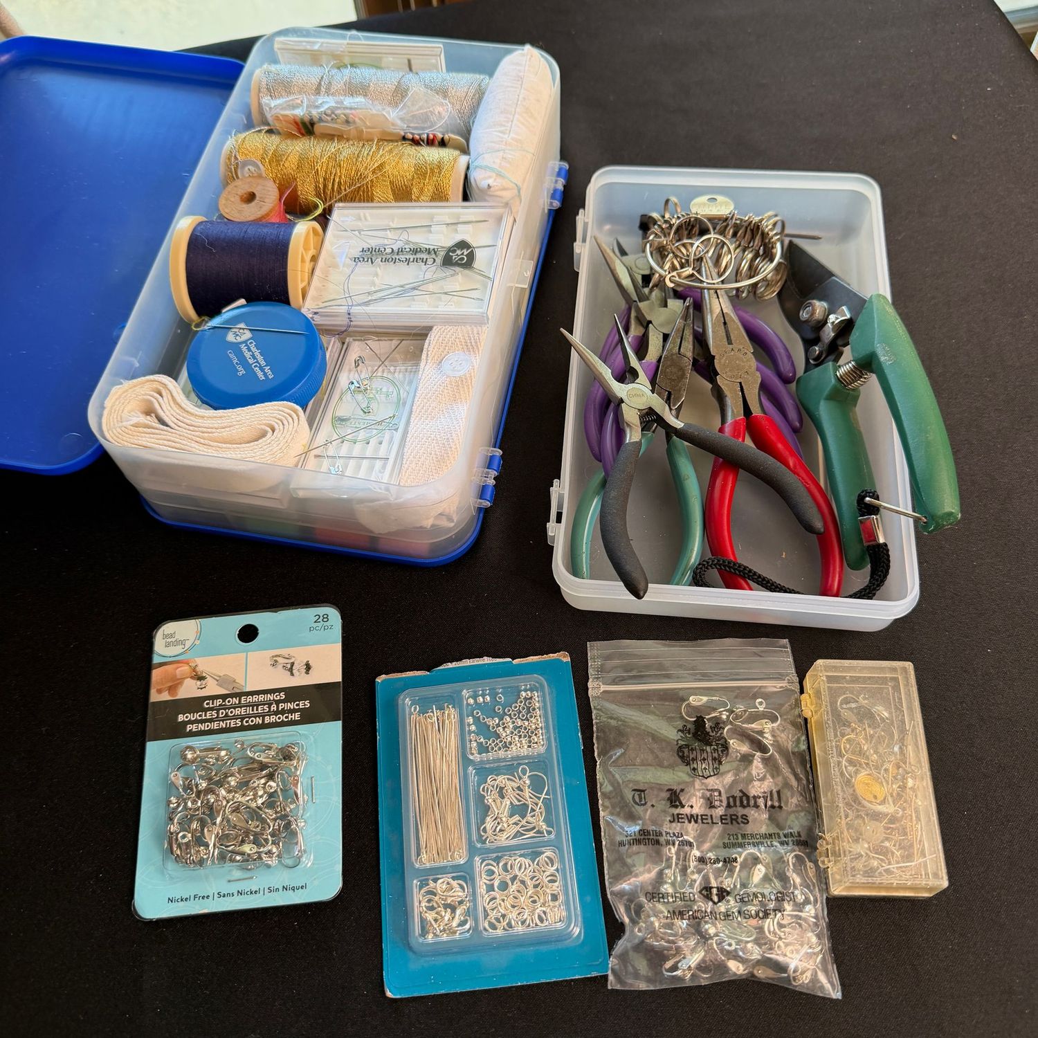 Jewelry Lot R0242 Double-sided thread box, jewelry making supplies and tools, ring sizer Jewelry Lot R0242 Double-sided thread box, jewelry making supplies and tools, ring sizer