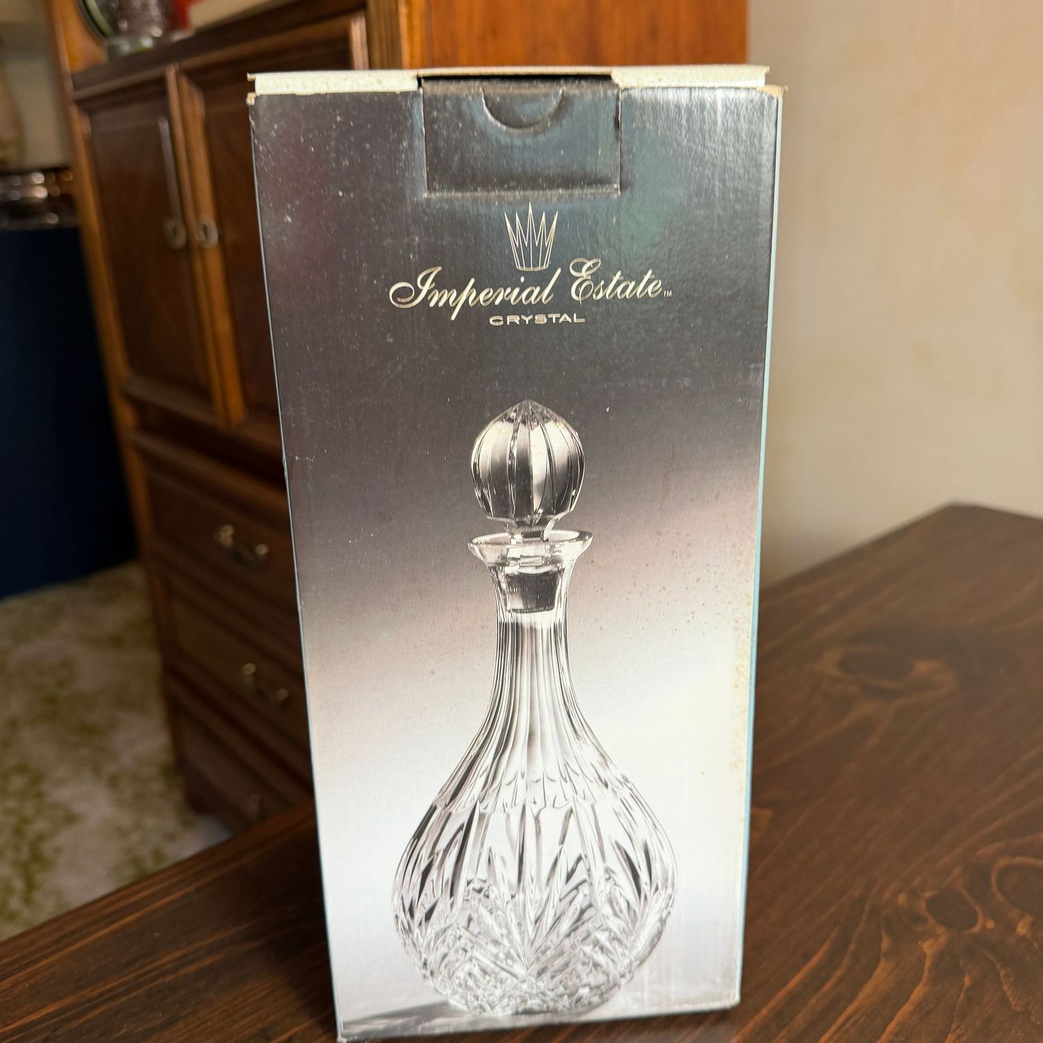 Imperial Estate Crystal 34-ounce decanter, S1527 Imperial Estate Crystal 34-ounce decanter, S1527